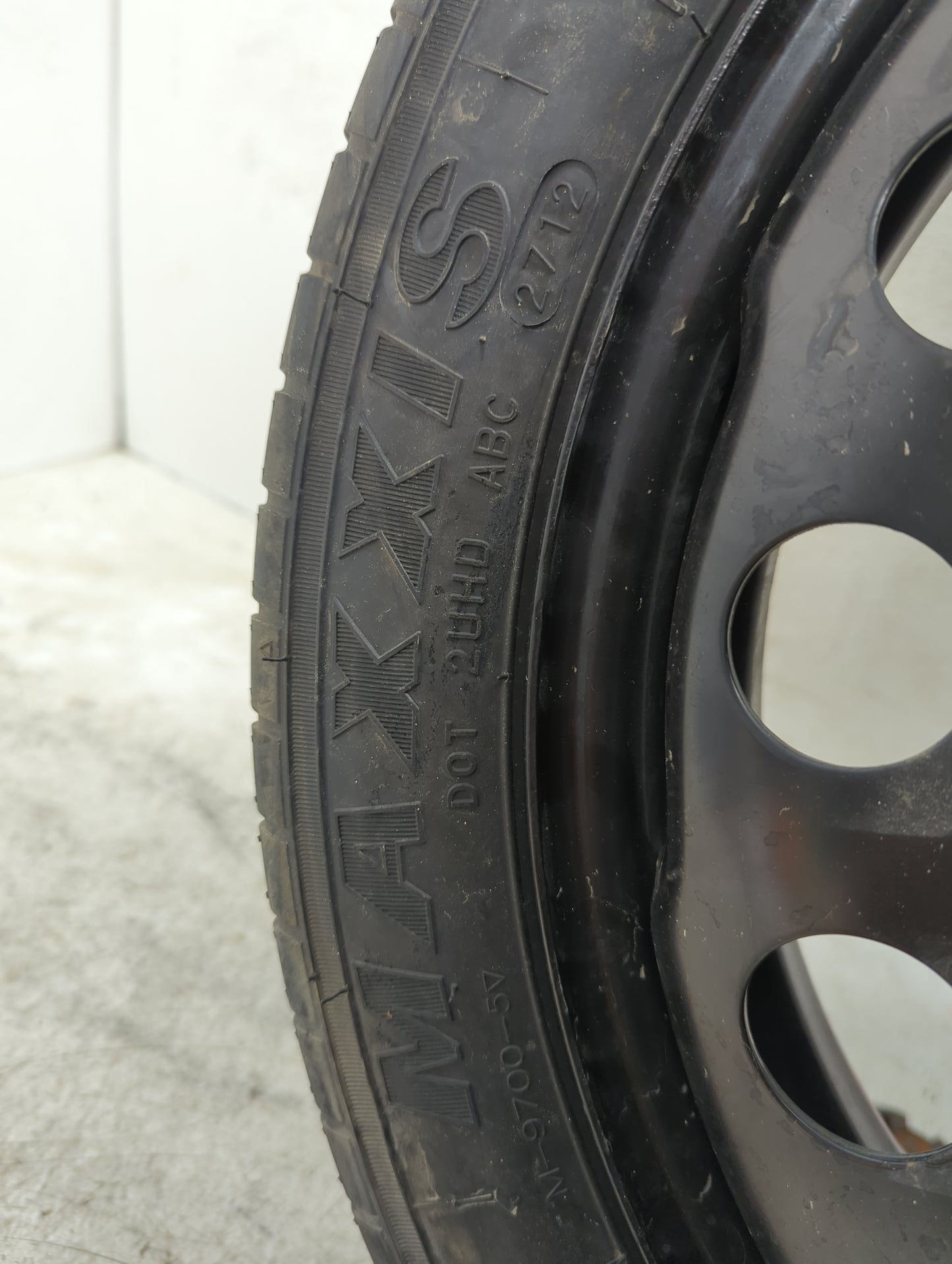 2010-2017 Chevrolet Equinox Spare Donut Tire Wheel Rim Oem 1173669 - Oemusedautoparts1.com
