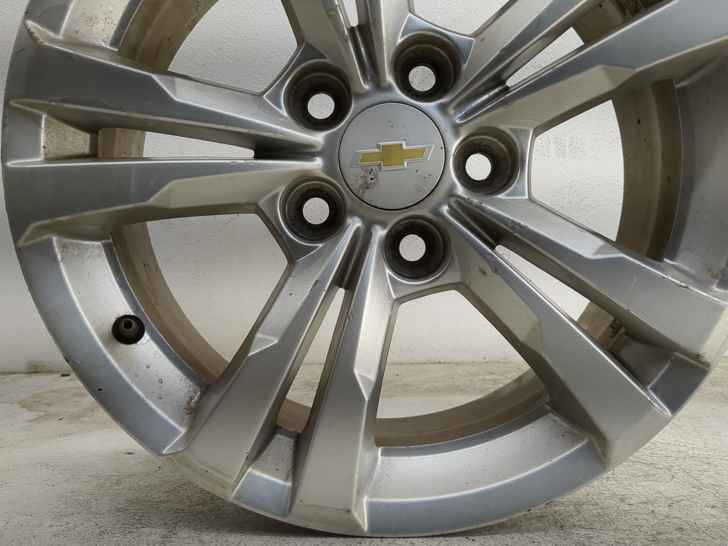 2010-2017 Chevrolet Equinox Oem Wheel Rim 1173670 - Oemusedautoparts1.com