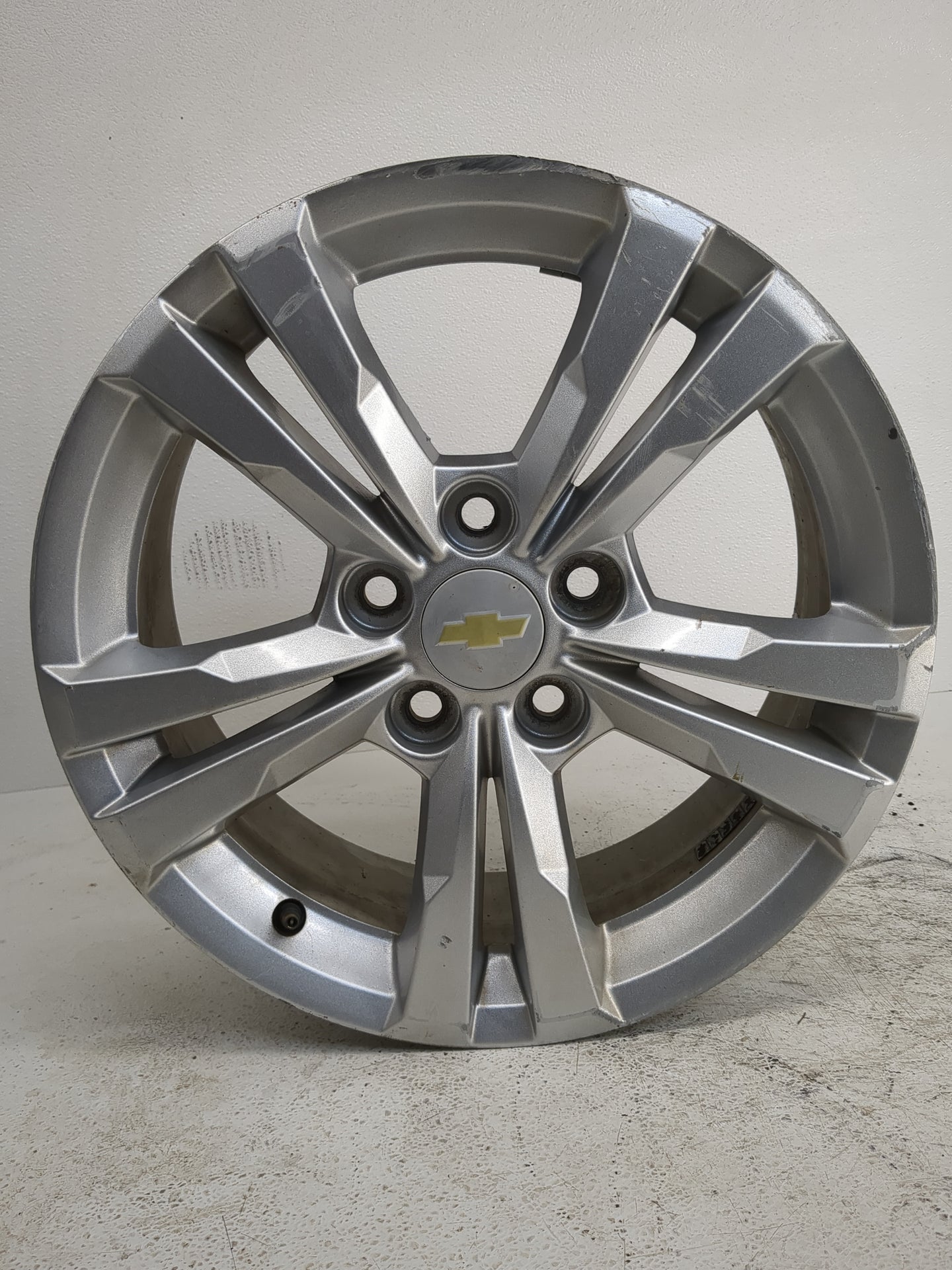 2010-2017 Chevrolet Equinox Oem Wheel Rim - Oemusedautoparts1.com