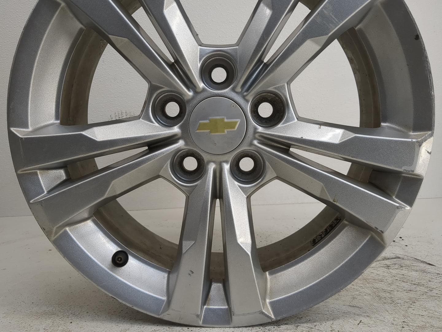 2010-2017 Chevrolet Equinox Oem Wheel Rim - Oemusedautoparts1.com