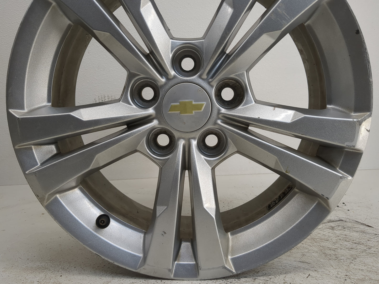 2010-2017 Chevrolet Equinox Oem Wheel Rim - Oemusedautoparts1.com