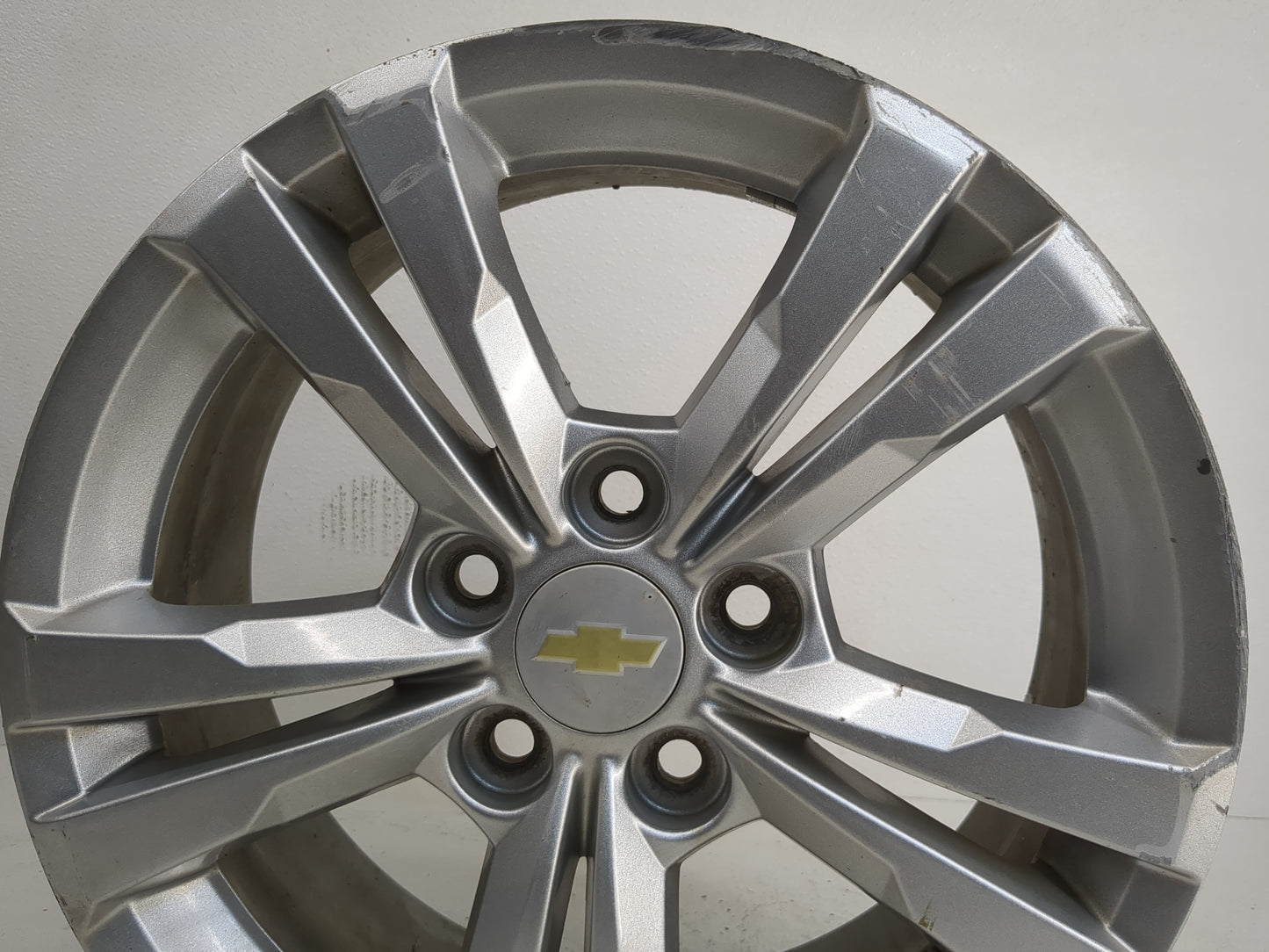 2010-2017 Chevrolet Equinox Oem Wheel Rim 1173672 - Oemusedautoparts1.com