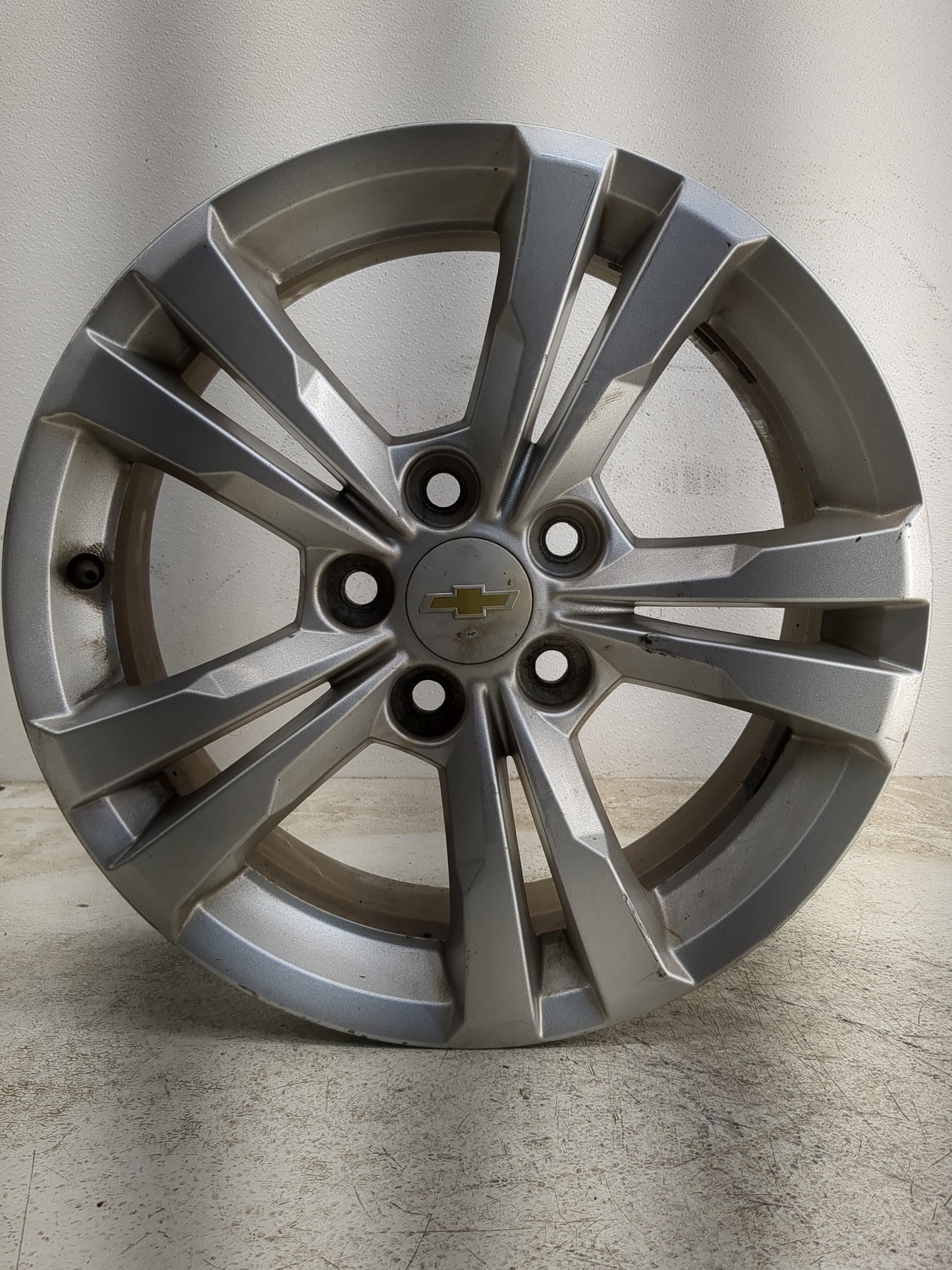 2010-2017 Chevrolet Equinox Oem Wheel Rim - Oemusedautoparts1.com
