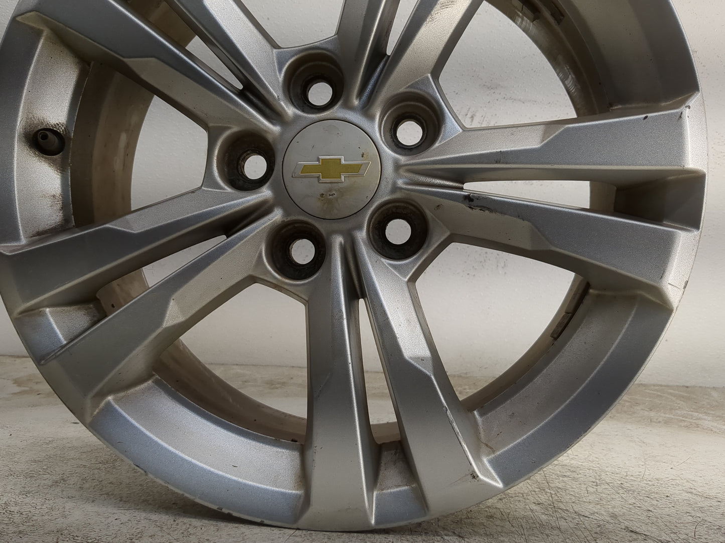 2010-2017 Chevrolet Equinox Oem Wheel Rim 1173673 - Oemusedautoparts1.com