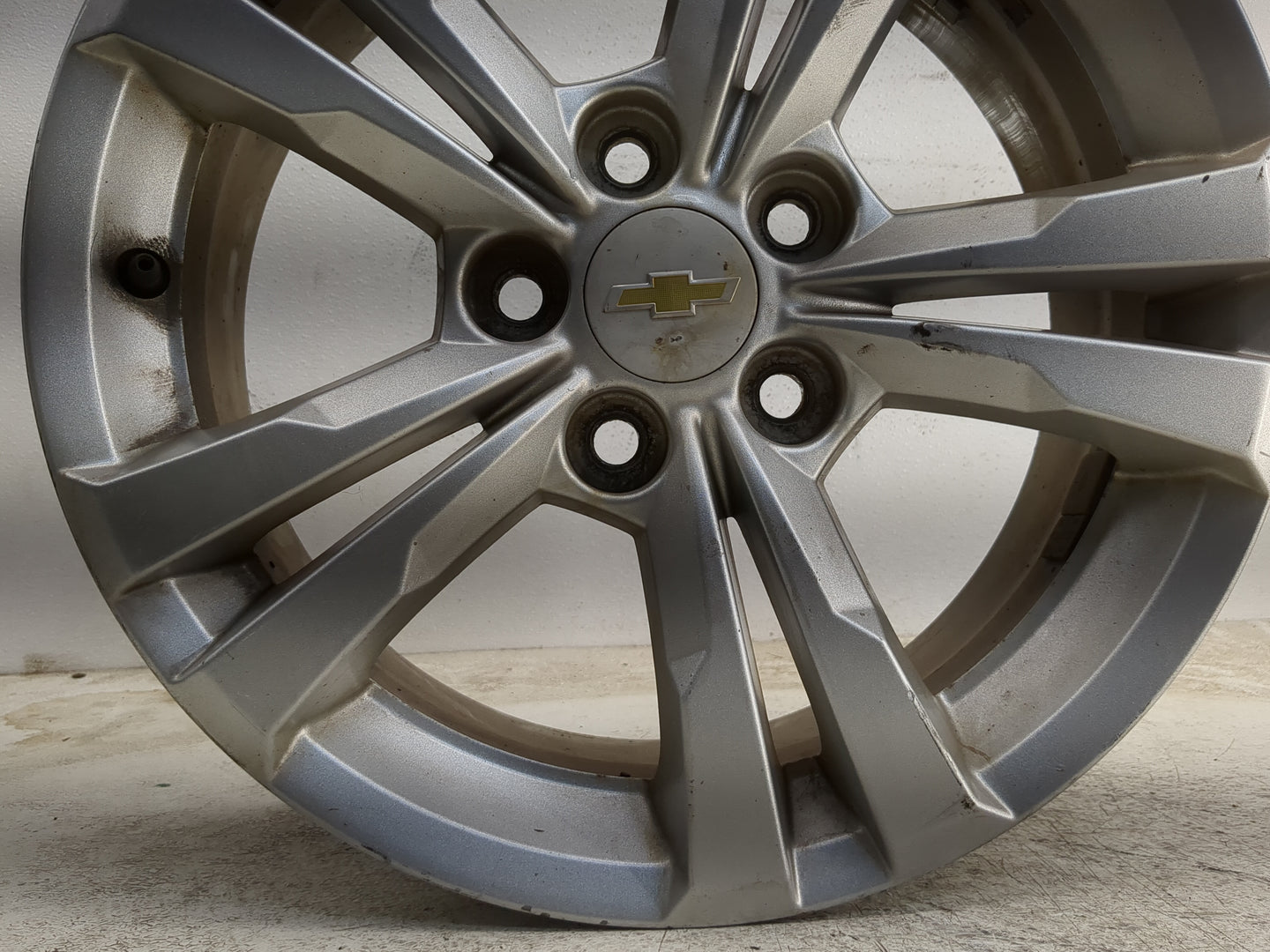 2010-2017 Chevrolet Equinox Oem Wheel Rim - Oemusedautoparts1.com