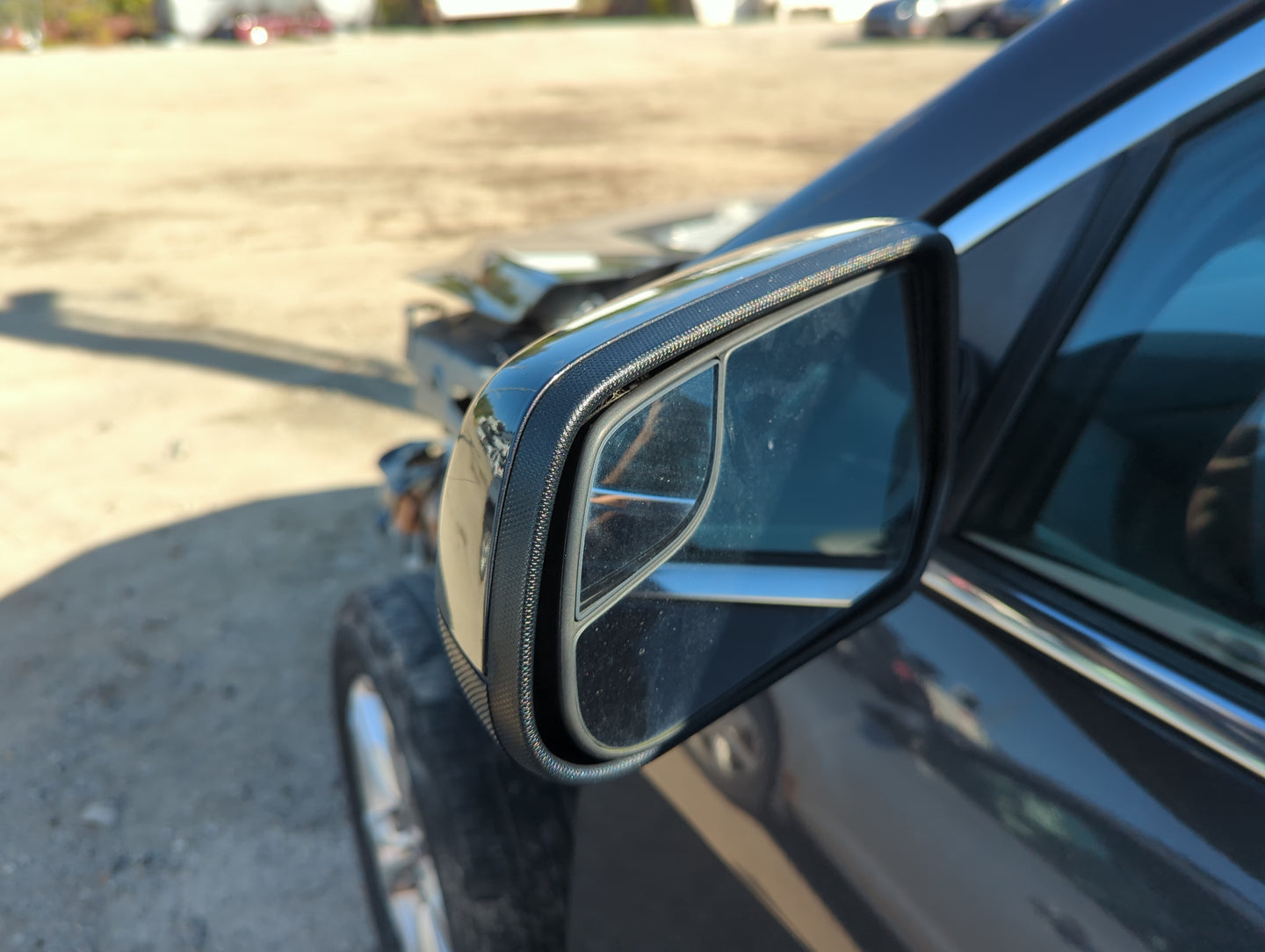 2011-2014 Chevrolet Equinox Driver Side View Mirror - Left Door Mirror OEM Used - Oemusedautoparts1.com