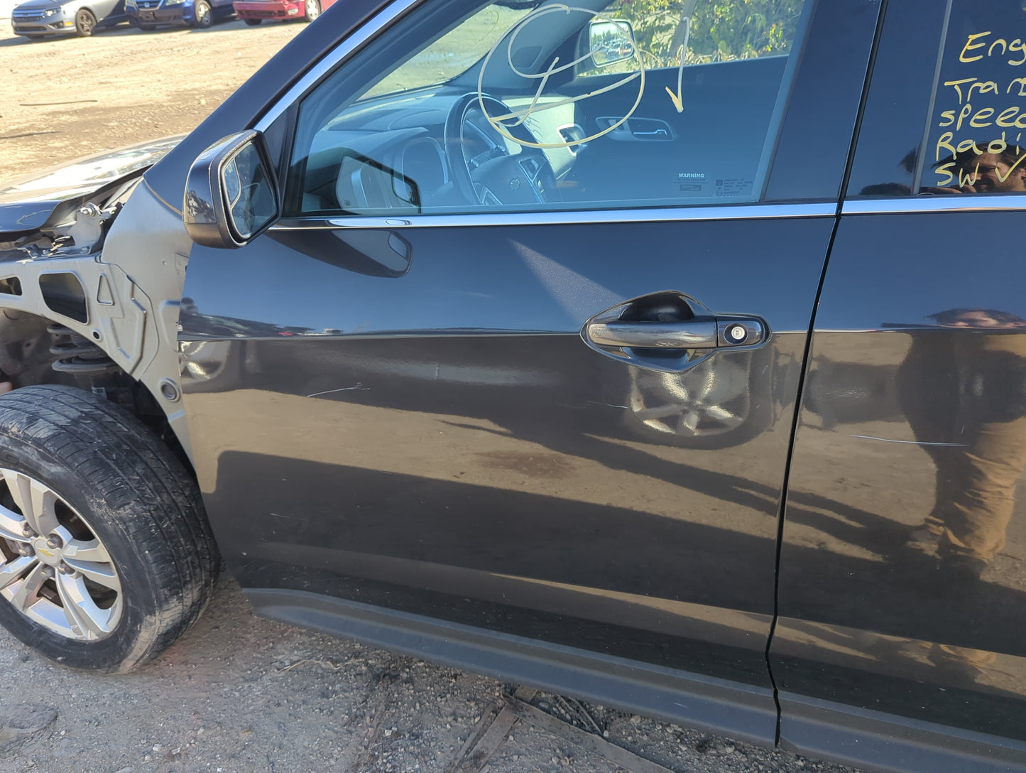 2012-2017 Chevrolet Equinox Driver Front Door Oem 1174374 - Oemusedautoparts1.com