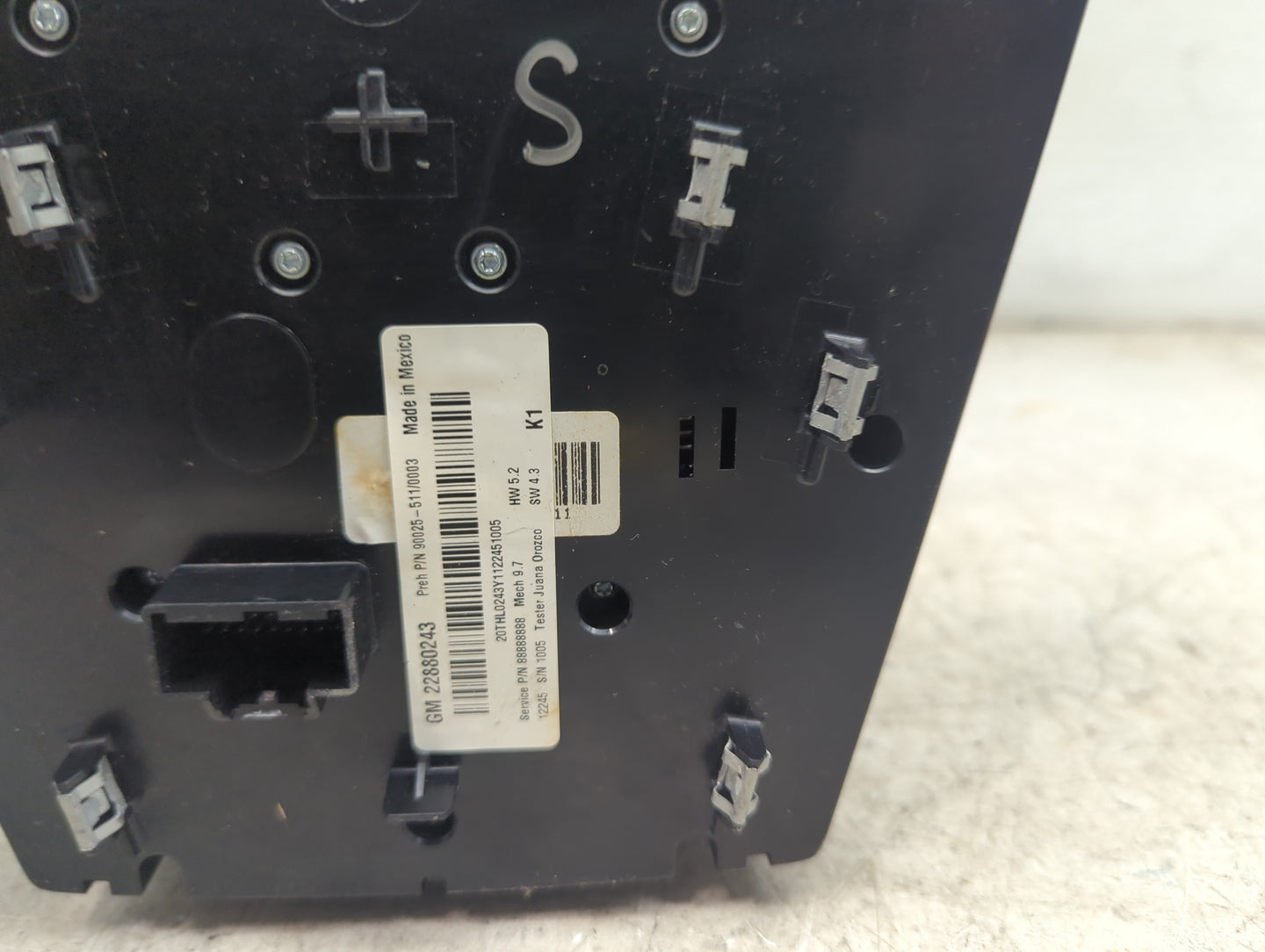 2012-2015 Chevrolet Equinox Radio Control Panel 1174394 - Oemusedautoparts1.com