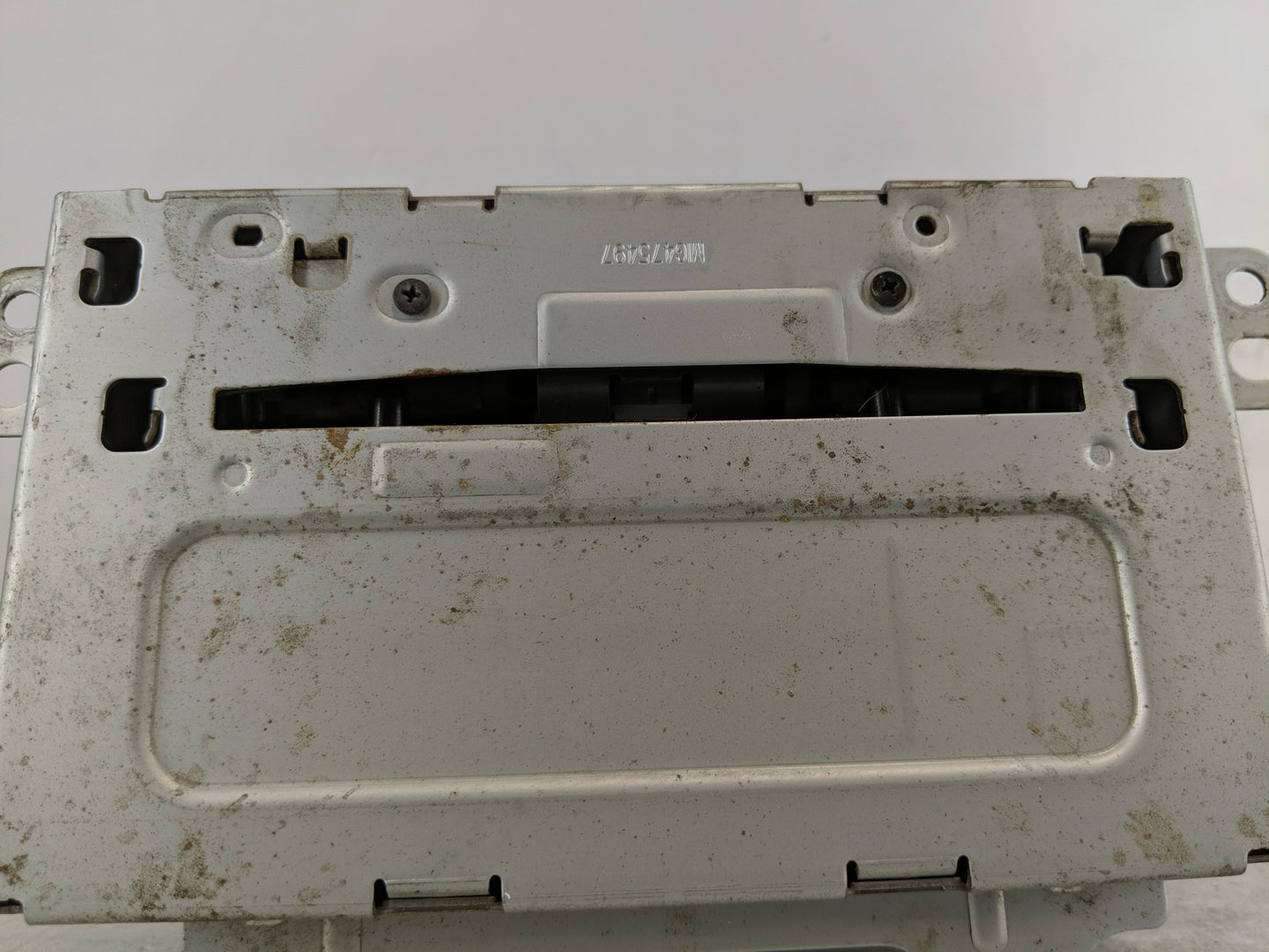 2013-2015 Chevrolet Equinox Radio AM FM Cd Player Receiver Replacement P/N:22923803 Fits Fits 2013 2014 2015 2016 OEM Used A