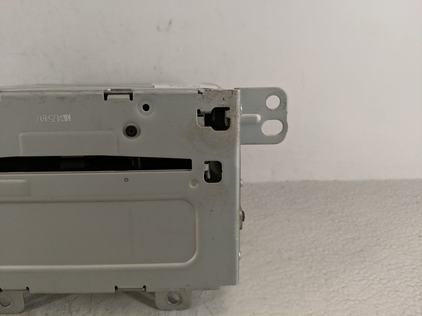 2013-2015 Chevrolet Equinox Radio AM FM Cd Player Receiver Replacement P/N:22923803 Fits Fits 2013 2014 2015 2016 OEM Used A