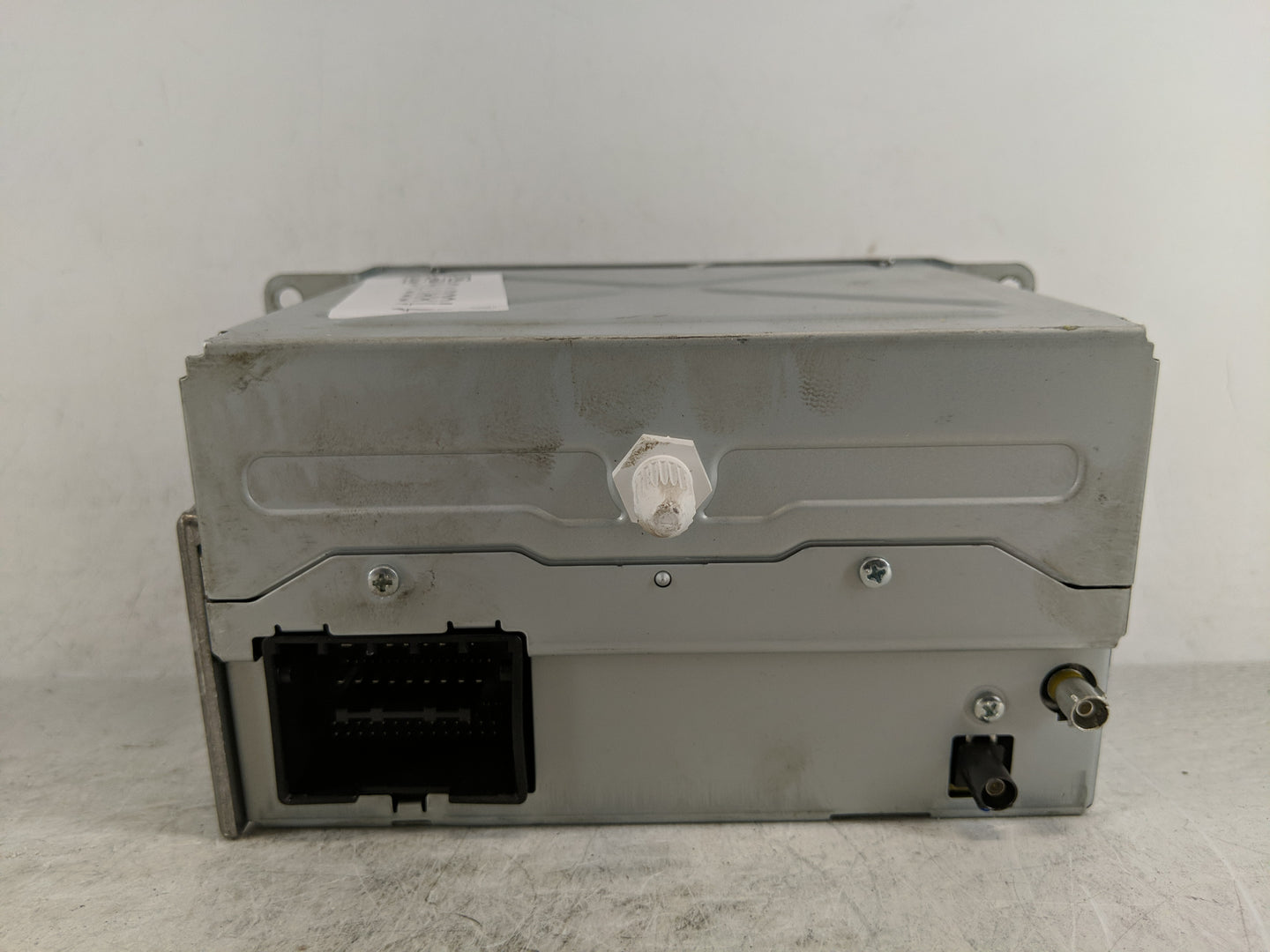 2013-2015 Chevrolet Equinox Radio AM FM Cd Player Receiver Replacement P/N:22923803 Fits Fits 2013 2014 2015 2016 OEM Used A