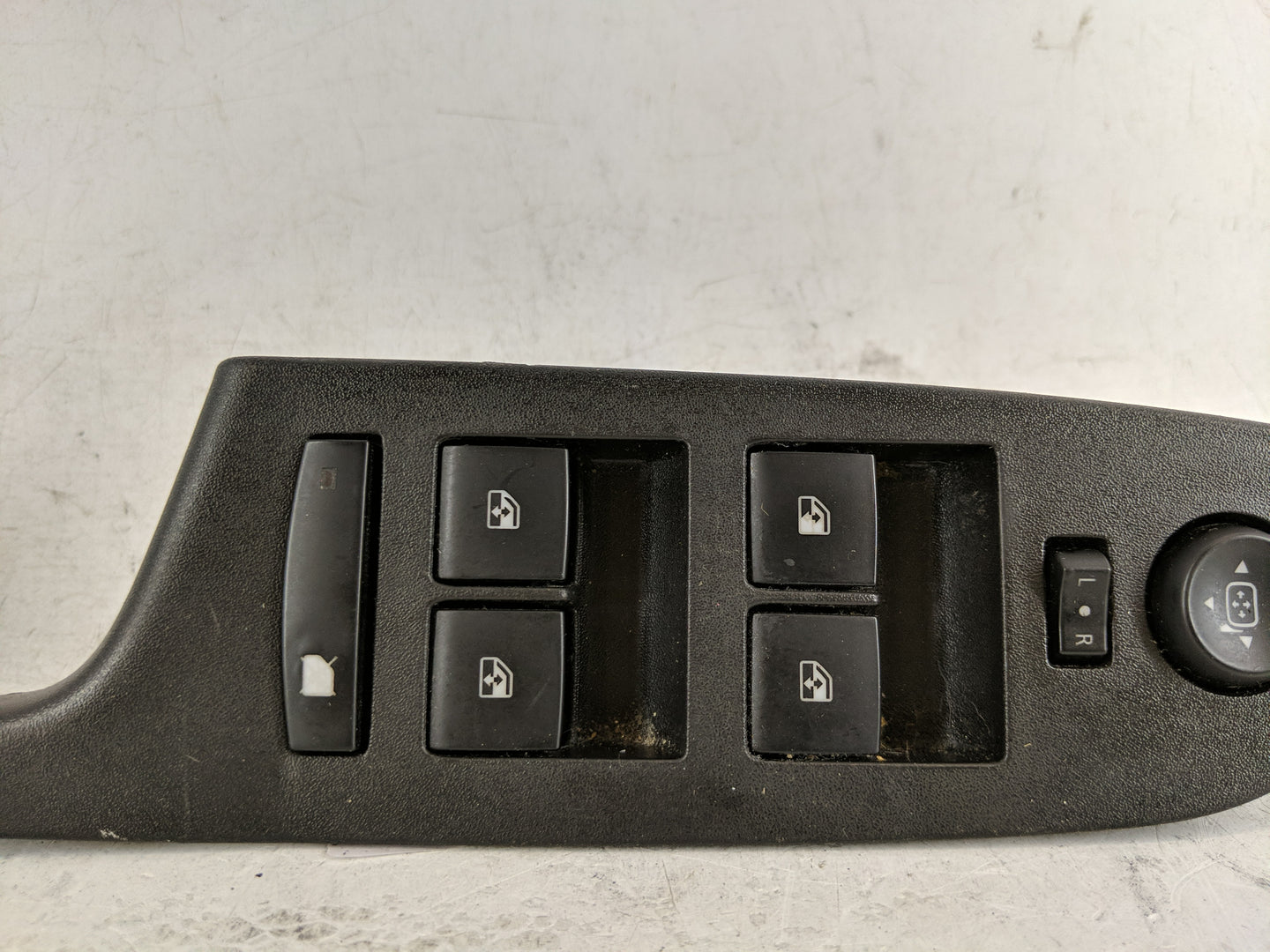 2010-2017 Chevrolet Equinox Master Power Window Switch Replacement Driver Side Left P/N:20917599 Fits OEM Used Auto Parts - 