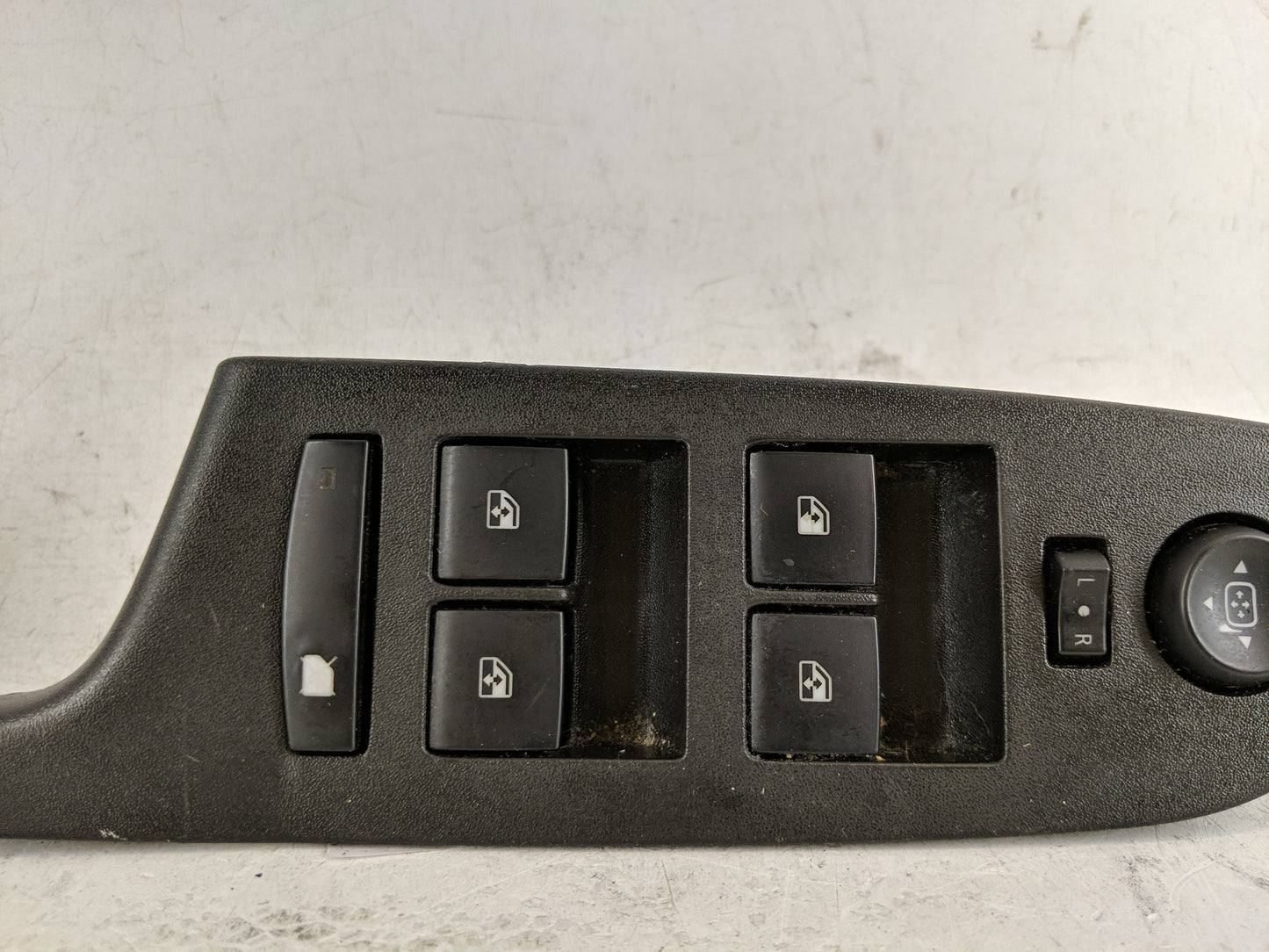 2010-2017 Chevrolet Equinox Master Power Window Switch Replacement Driver Side Left P/N:20917599 Fits OEM Used Auto Parts - 