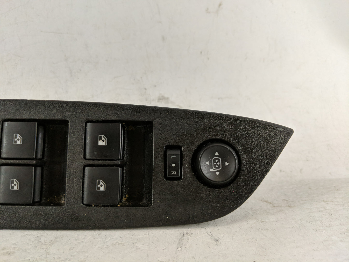 2010-2017 Chevrolet Equinox Master Power Window Switch Replacement Driver Side Left P/N:20917599 Fits OEM Used Auto Parts - 