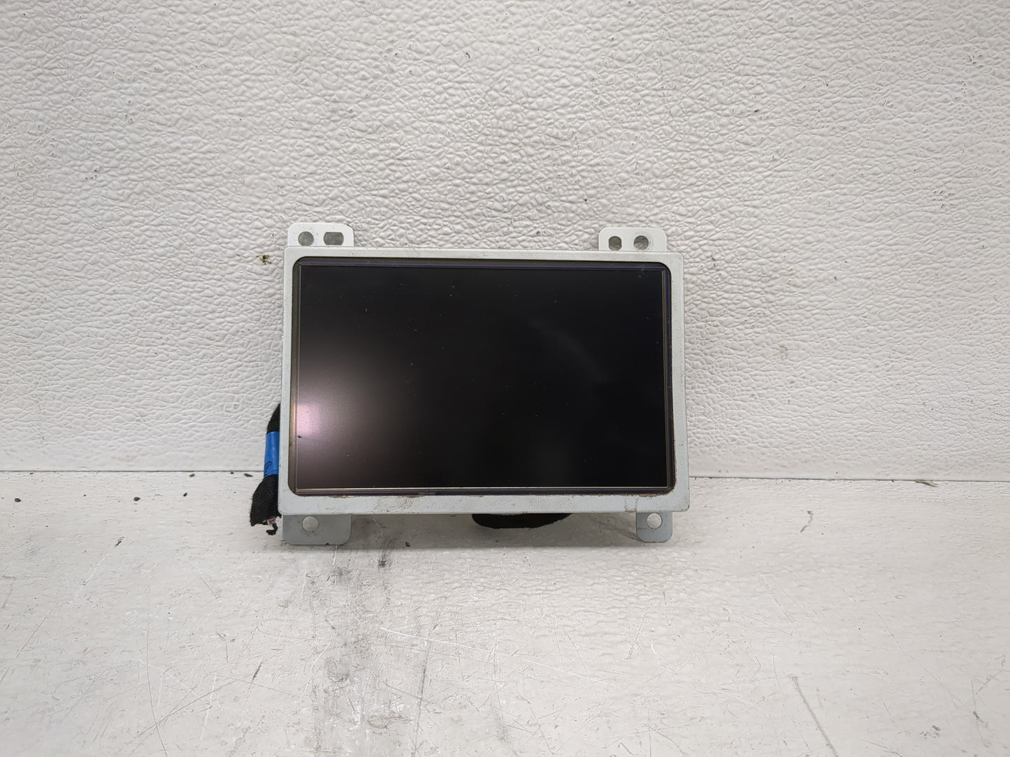 2010-2015 Chevrolet Equinox Information Display Screen - Oemusedautoparts1.com