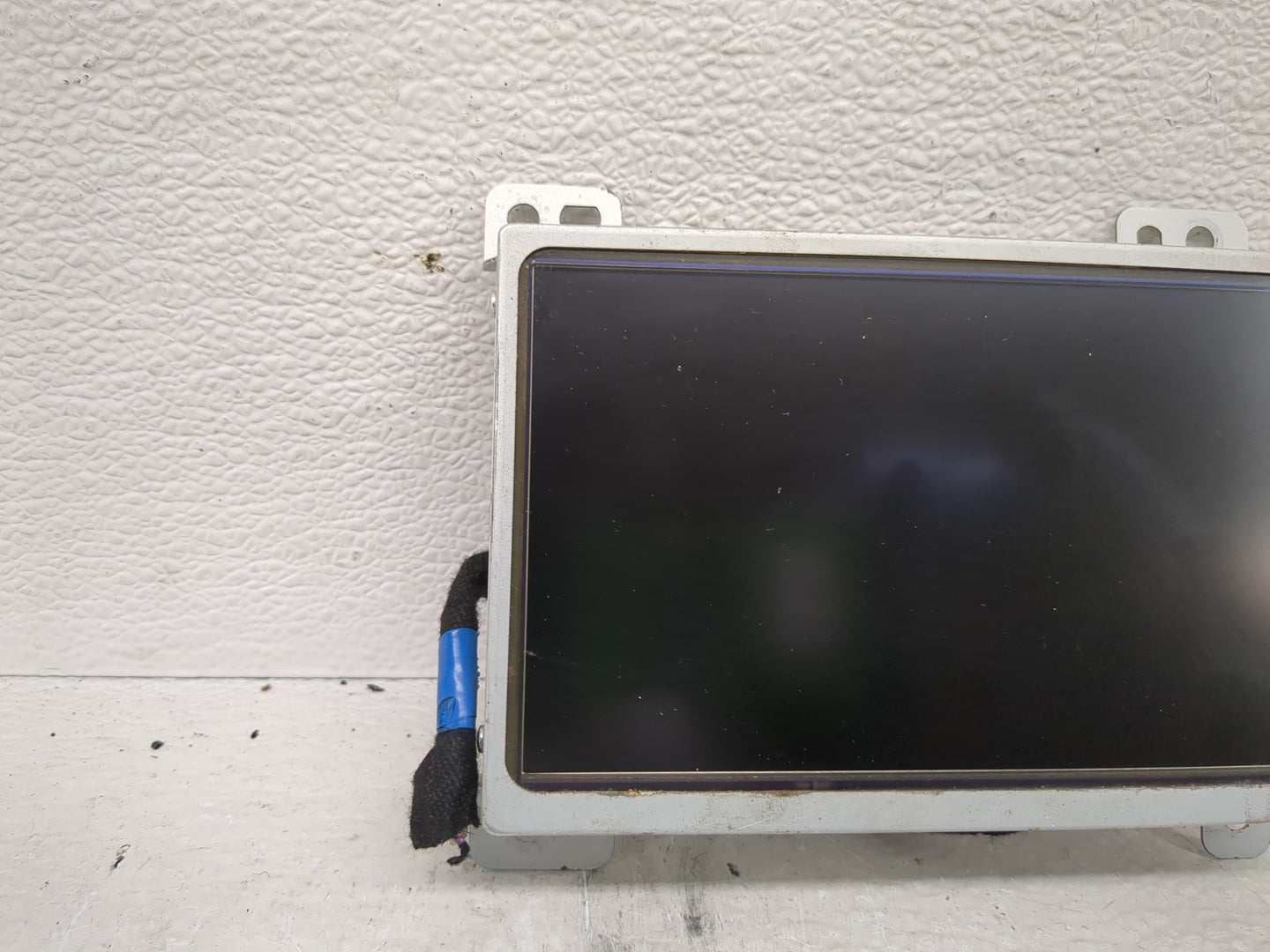 2010-2015 Chevrolet Equinox Information Display Screen - Oemusedautoparts1.com