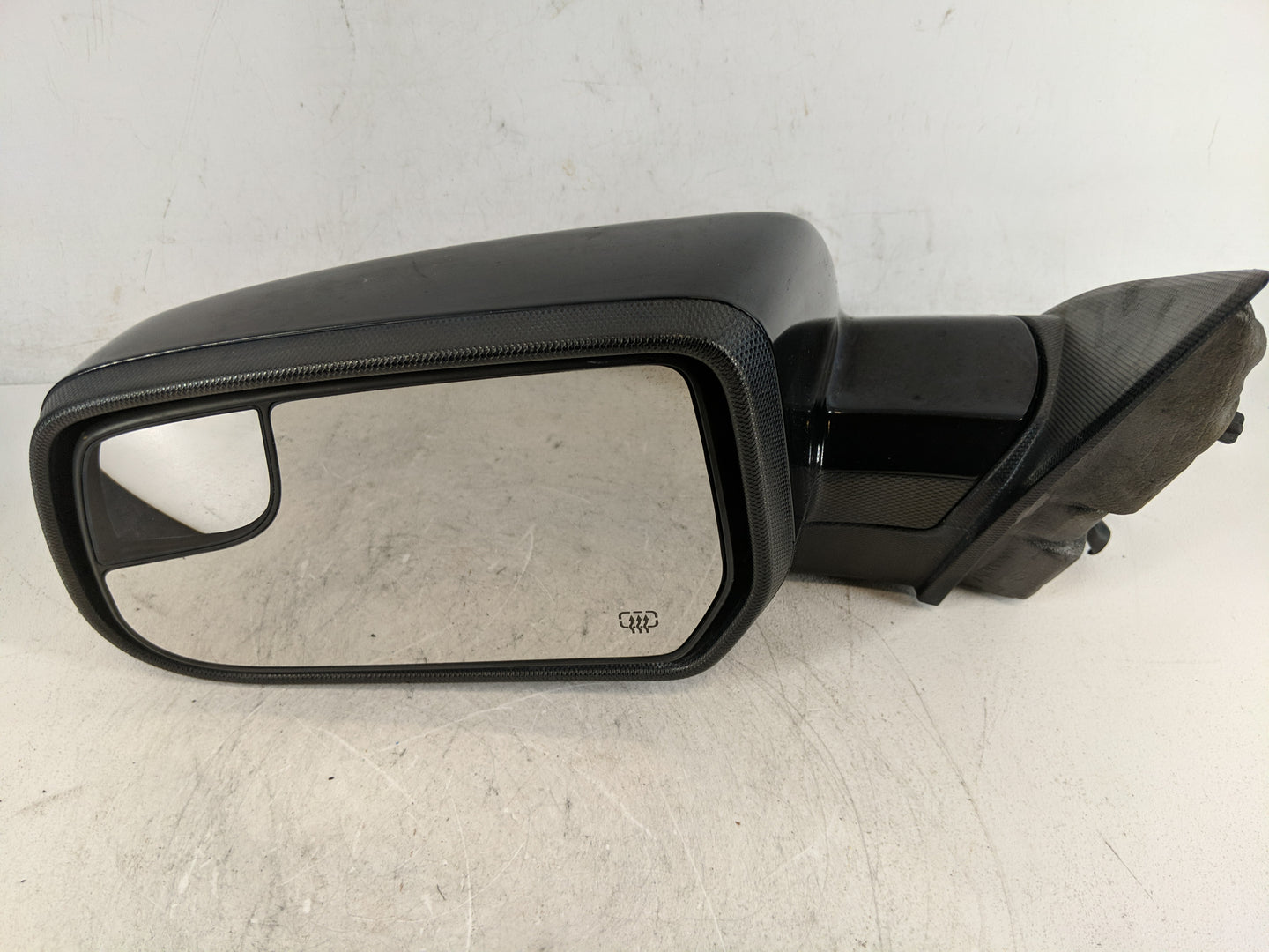 2011-2014 Chevrolet Equinox Side Mirror Replacement Driver Left View Door Mirror Fits Fits 2011 2012 2013 2014 OEM Used Auto