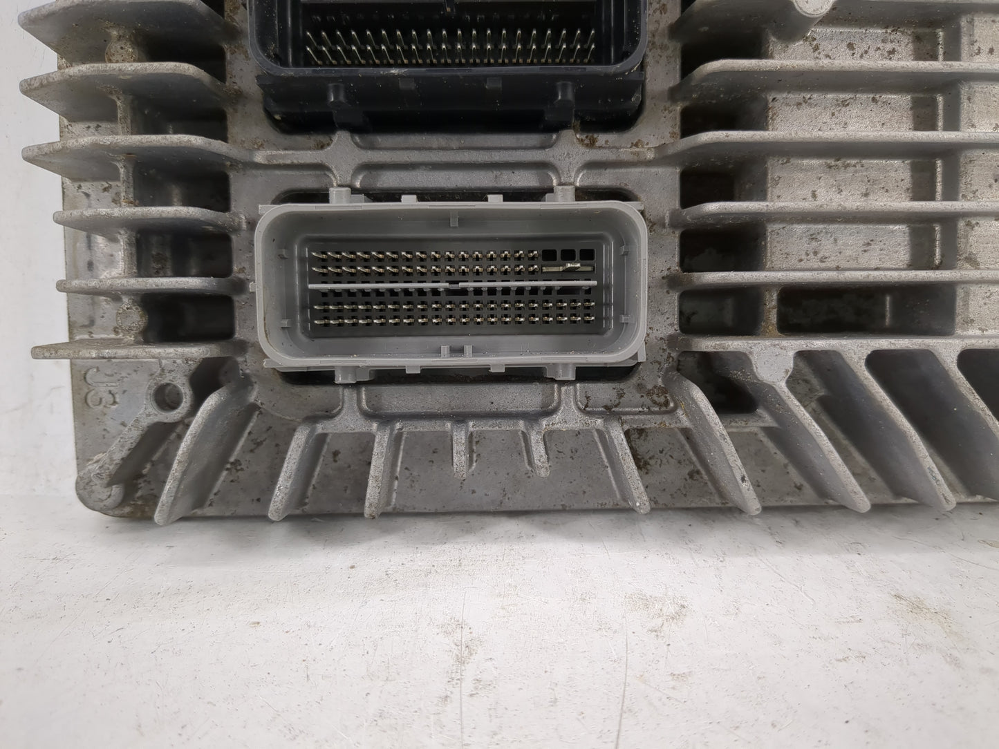 2013-2016 Chevrolet Equinox PCM Engine Control Computer ECU ECM PCU OEM P/N:12655476 Fits Fits 2013 2014 2015 2016 OEM Used 