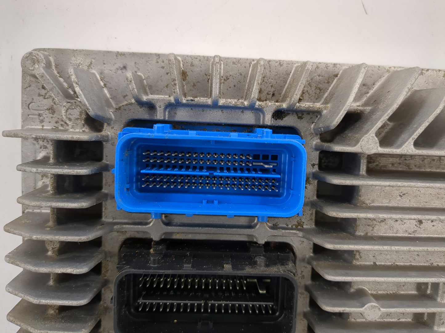 2013-2016 Chevrolet Equinox PCM Engine Control Computer ECU ECM PCU OEM P/N:12655476 Fits Fits 2013 2014 2015 2016 OEM Used 