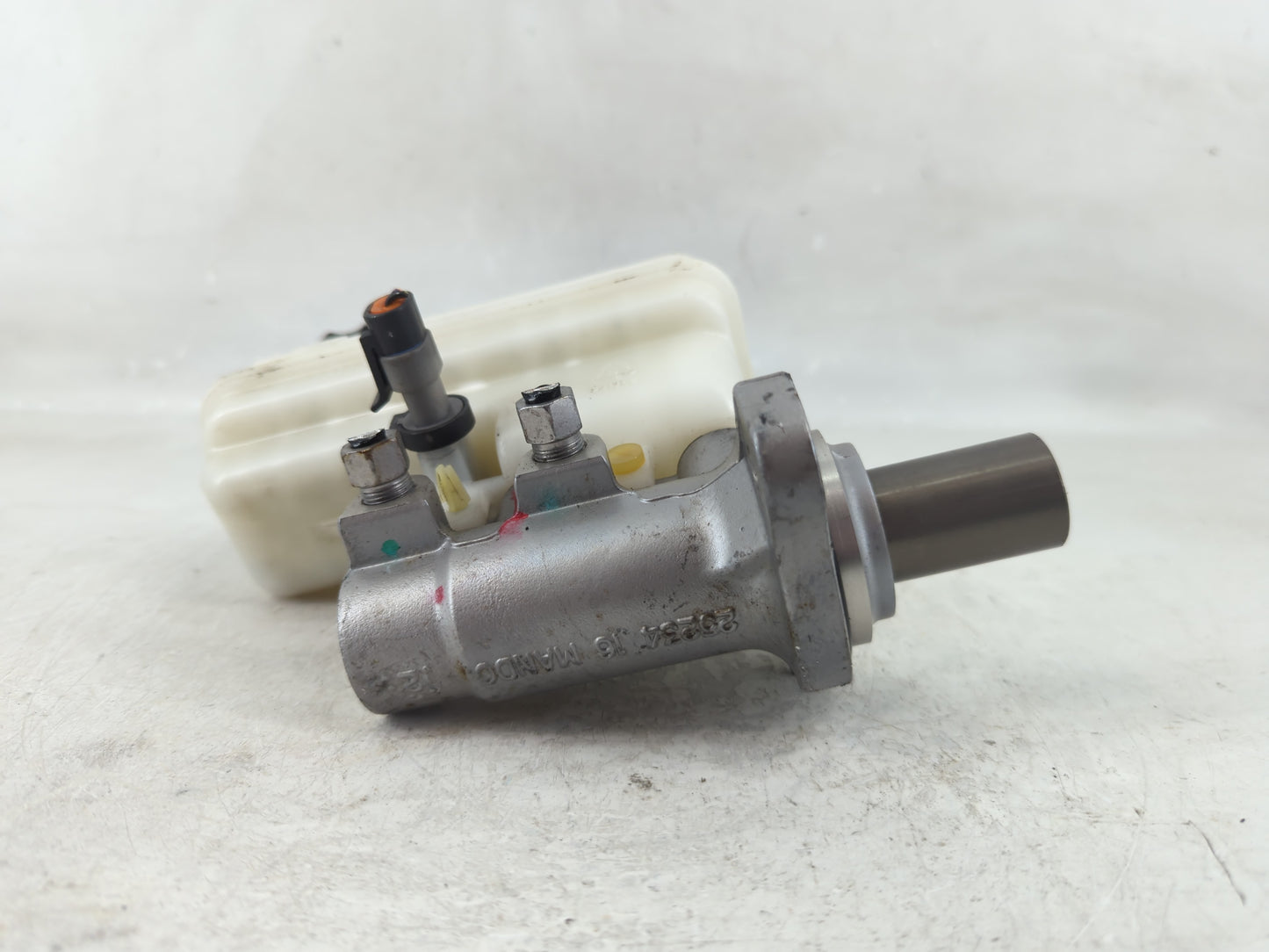2011-2017 Chevrolet Equinox Brake Master Cylinder - Oemusedautoparts1.com