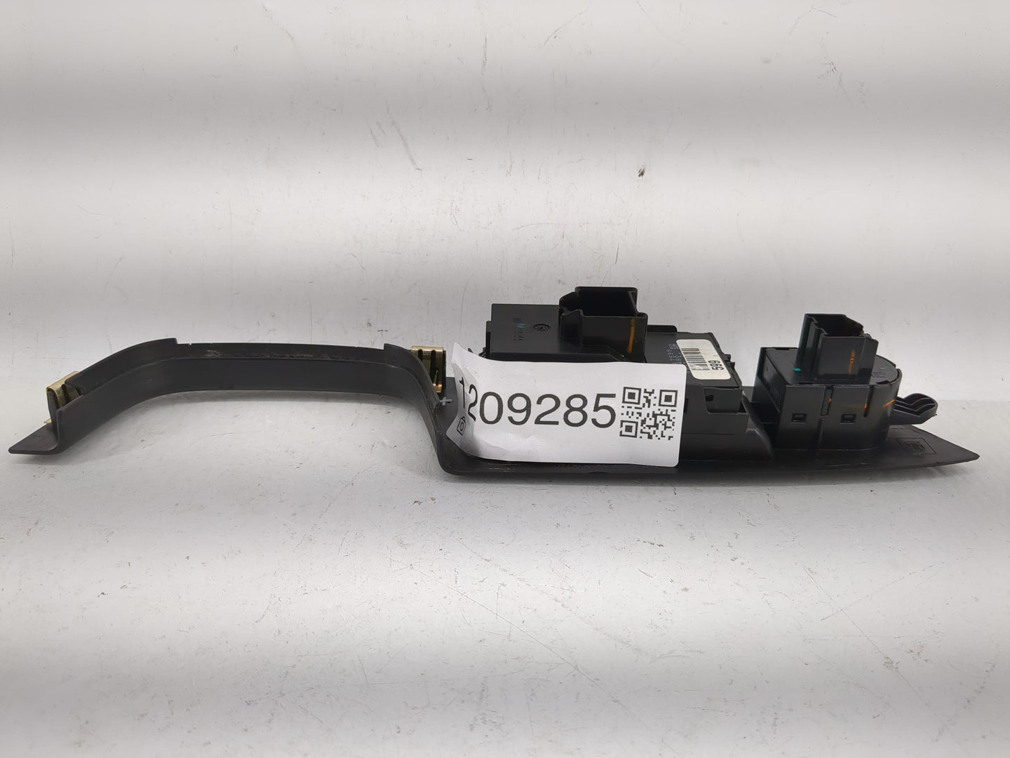 2010-2017 Chevrolet Equinox Master Power Window Switch Replacement Driver Side Left P/N:20917599 Fits OEM Used Auto Parts - 