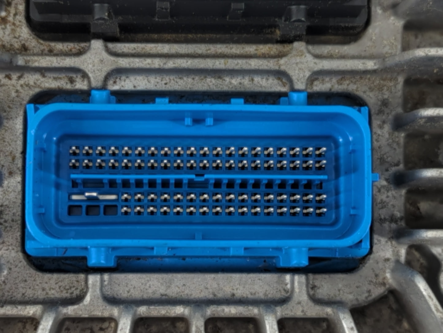 2013 Chevrolet Equinox PCM Engine Control Computer ECU ECM PCU OEM P/N:E39A 12655476 Fits OEM Used Auto Parts - Oemusedautop