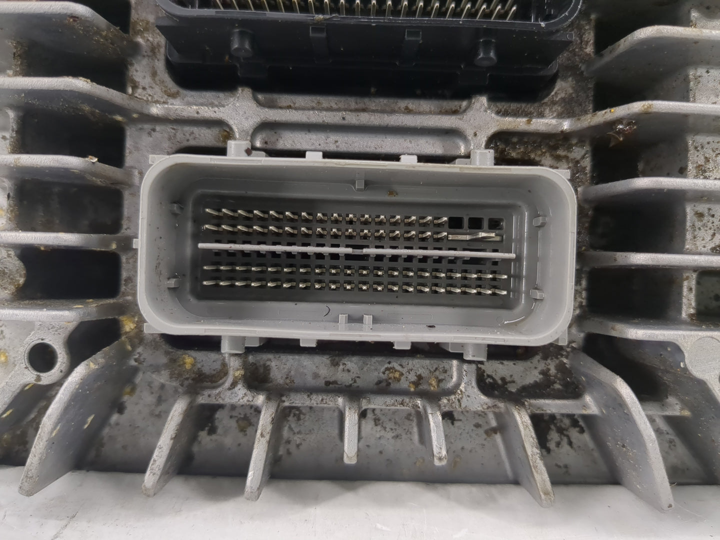 2013-2016 Chevrolet Equinox PCM Engine Control Computer ECU ECM PCU OEM P/N:12655476 Fits Fits 2013 2014 2015 2016 OEM Used 