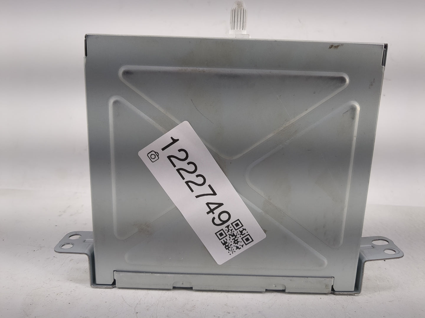 2013 Chevrolet Equinox Radio AM FM Cd Player Receiver Replacement P/N:23135481 Fits OEM Used Auto Parts - Oemusedautoparts1.