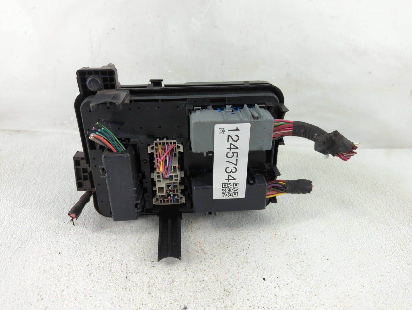 2013-2016 Chevrolet Equinox Fusebox Fuse Box Panel Relay Module P/N:22929763 01 Fits Fits 2013 2014 2015 2016 OEM Used Auto 
