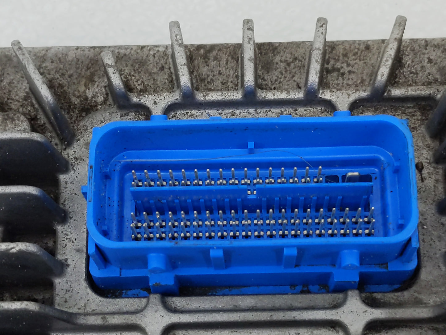 2013-2016 Chevrolet Equinox PCM Engine Control Computer ECU ECM PCU OEM P/N:12655476 Fits Fits 2013 2014 2015 2016 OEM Used 