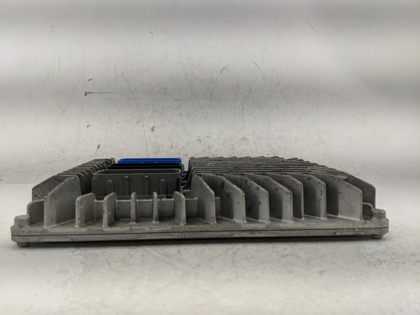 2013-2016 Chevrolet Equinox PCM Engine Control Computer ECU ECM PCU OEM P/N:12655476 Fits Fits 2013 2014 2015 2016 OEM Used 