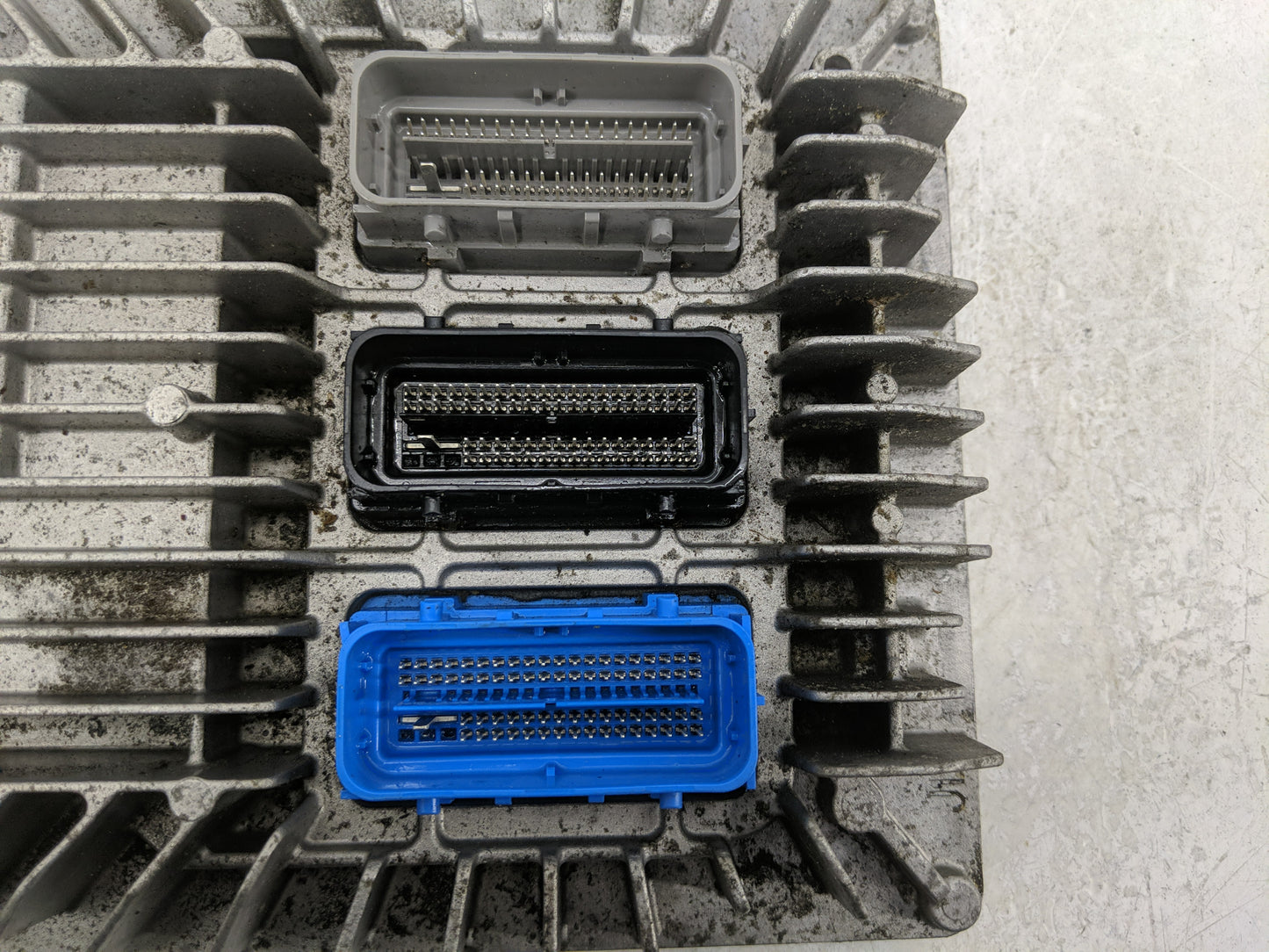 2013-2016 Chevrolet Equinox PCM Engine Control Computer ECU ECM PCU OEM P/N:12655476 Fits Fits 2013 2014 2015 2016 OEM Used 