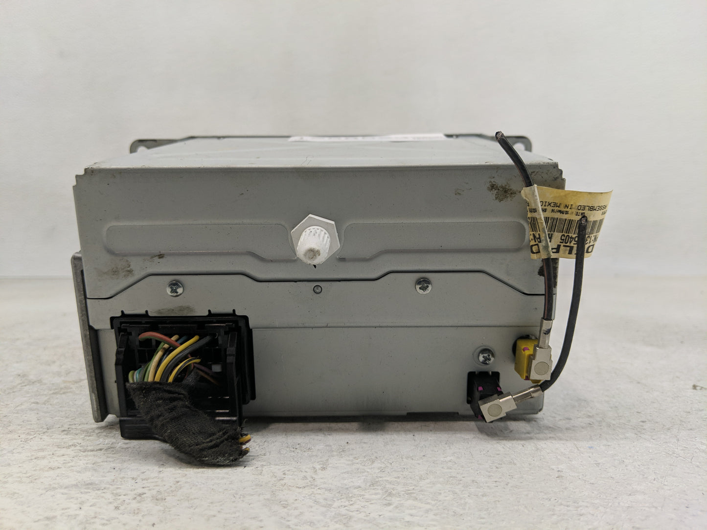 2013 Chevrolet Equinox Radio AM FM Cd Player Receiver Replacement P/N:22976137 Fits OEM Used Auto Parts - Oemusedautoparts1.