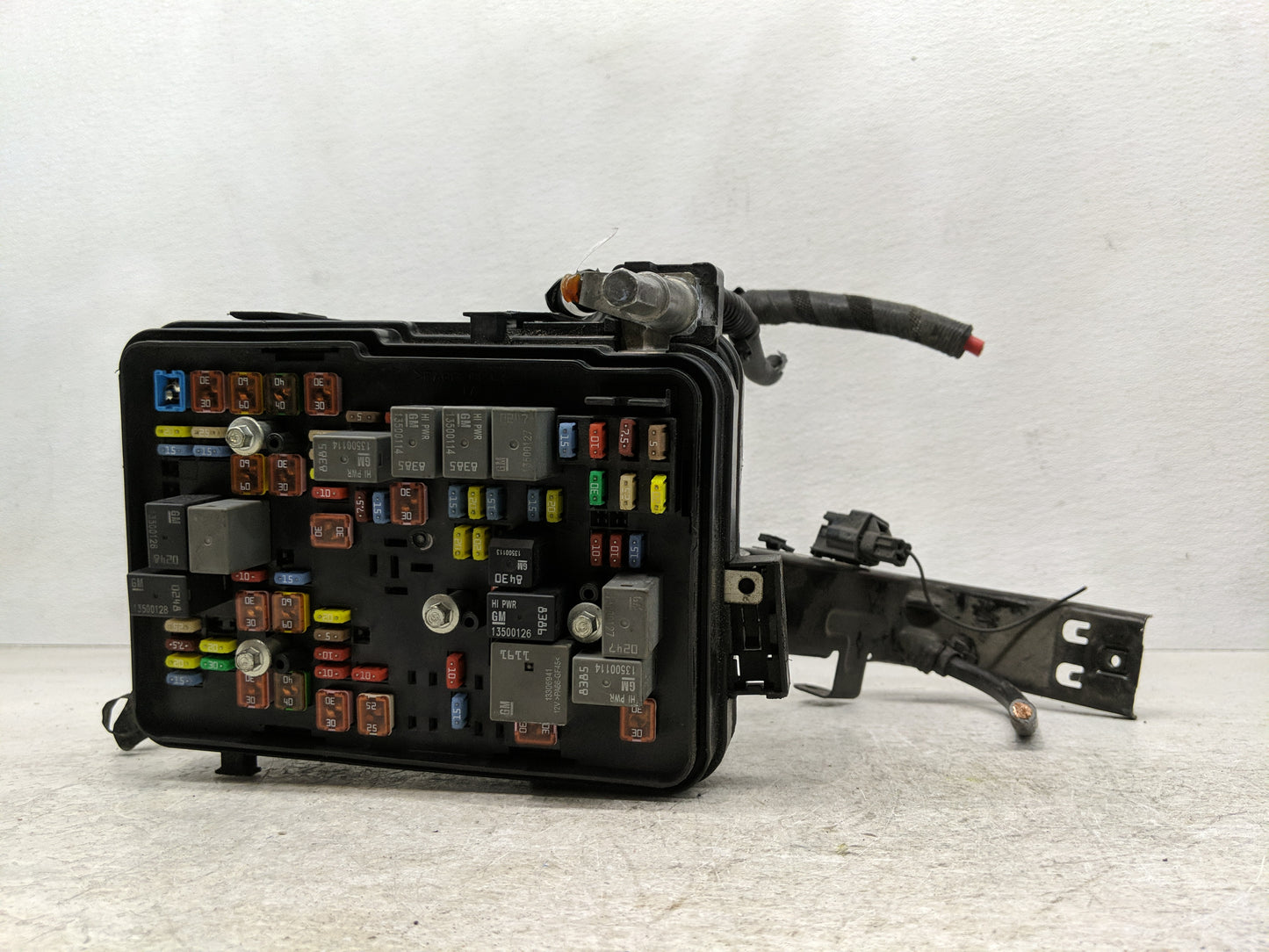 2013-2016 Chevrolet Equinox Fusebox Fuse Box Panel Relay Module P/N:22929761 Fits Fits 2013 2014 2015 2016 OEM Used Auto Par
