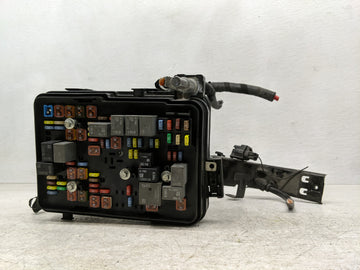 2013-2016 Chevrolet Equinox Fusebox Fuse Box Panel Relay Module P/N:22929761 Fits Fits 2013 2014 2015 2016 OEM Used Auto Par