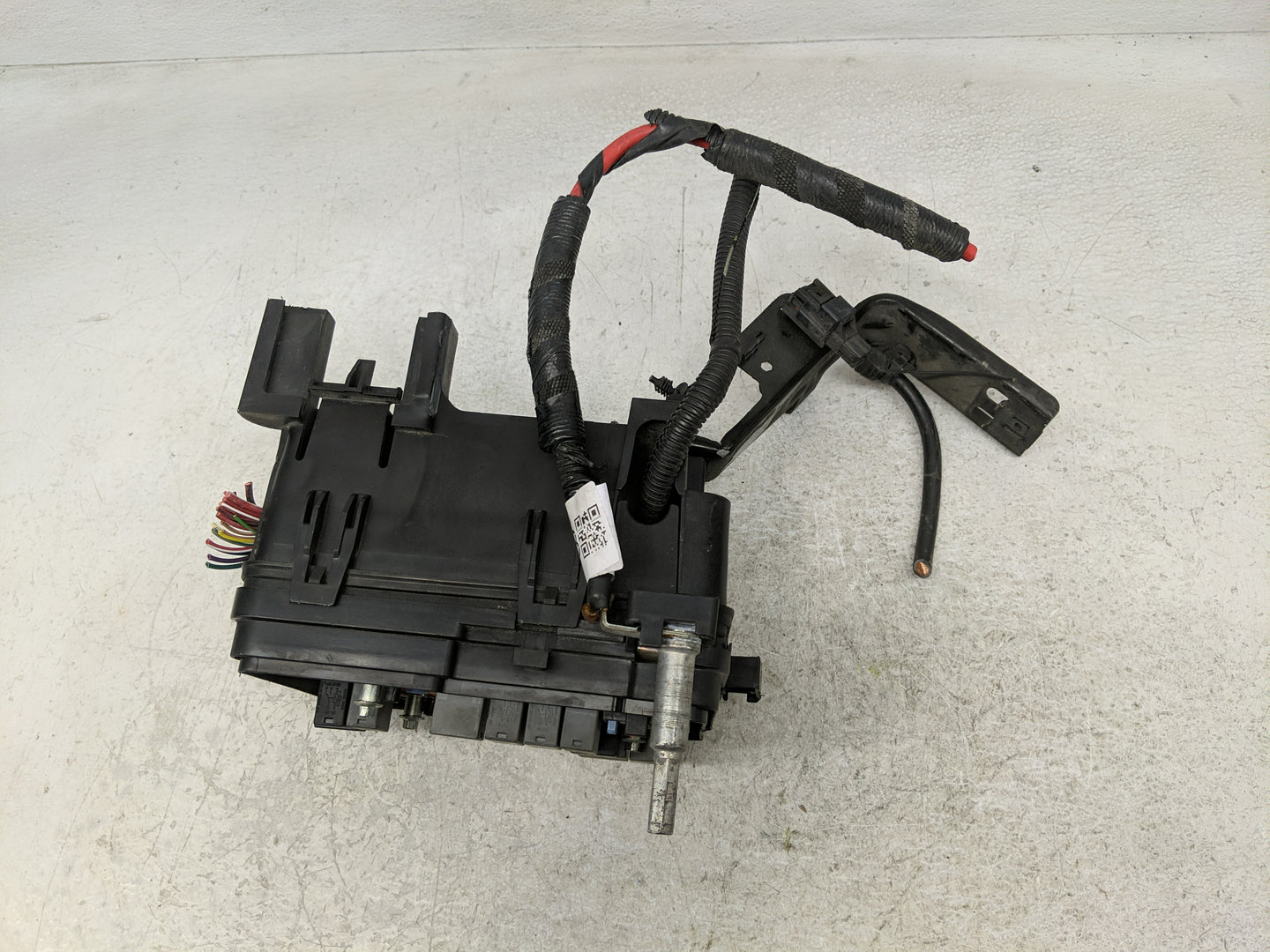 2013-2016 Chevrolet Equinox Fusebox Fuse Box Panel Relay Module P/N:22929761 Fits Fits 2013 2014 2015 2016 OEM Used Auto Par