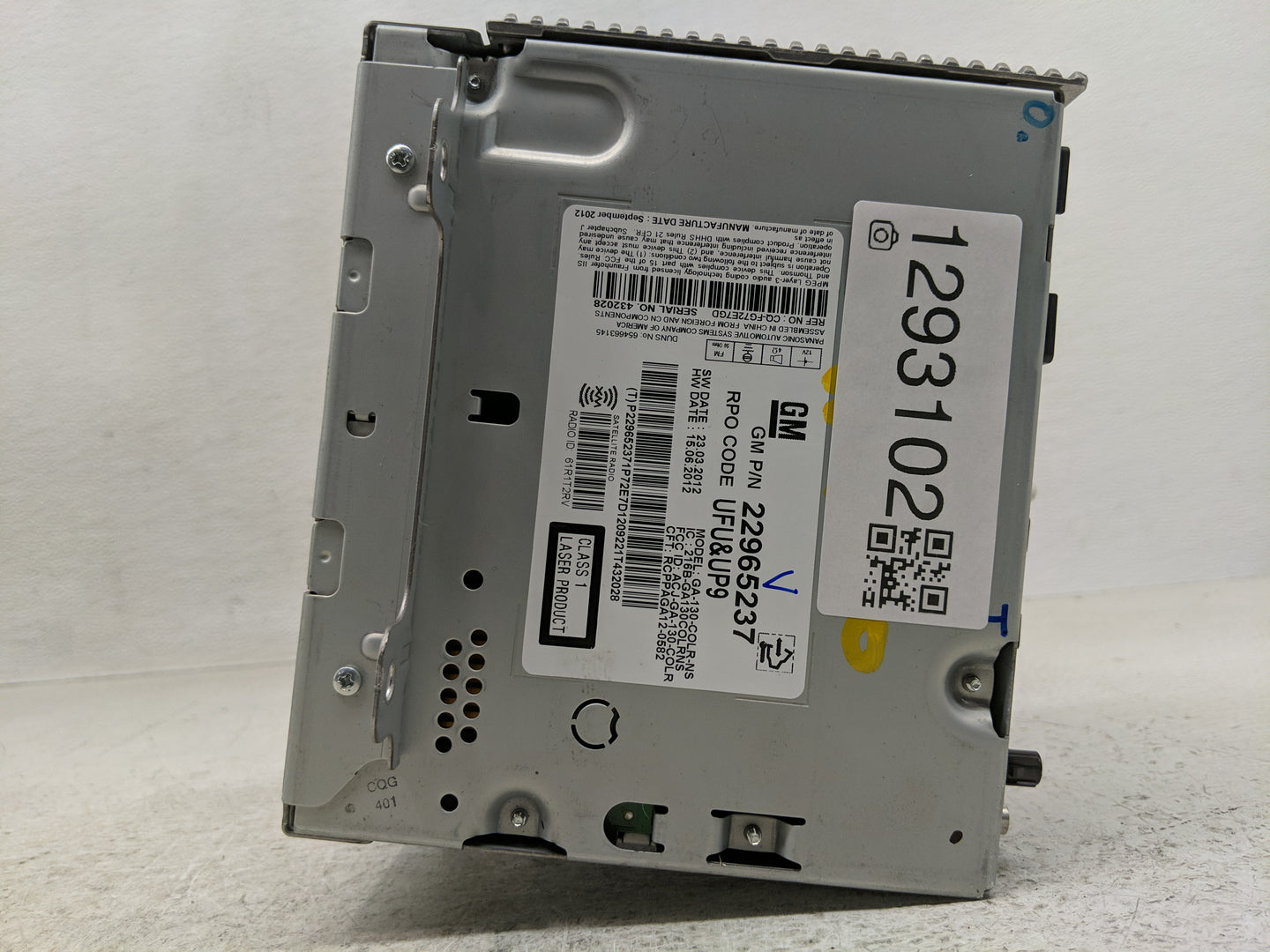 2013 Chevrolet Equinox Radio AM FM Cd Player Receiver Replacement P/N:22965237 Fits OEM Used Auto Parts - Oemusedautoparts1.