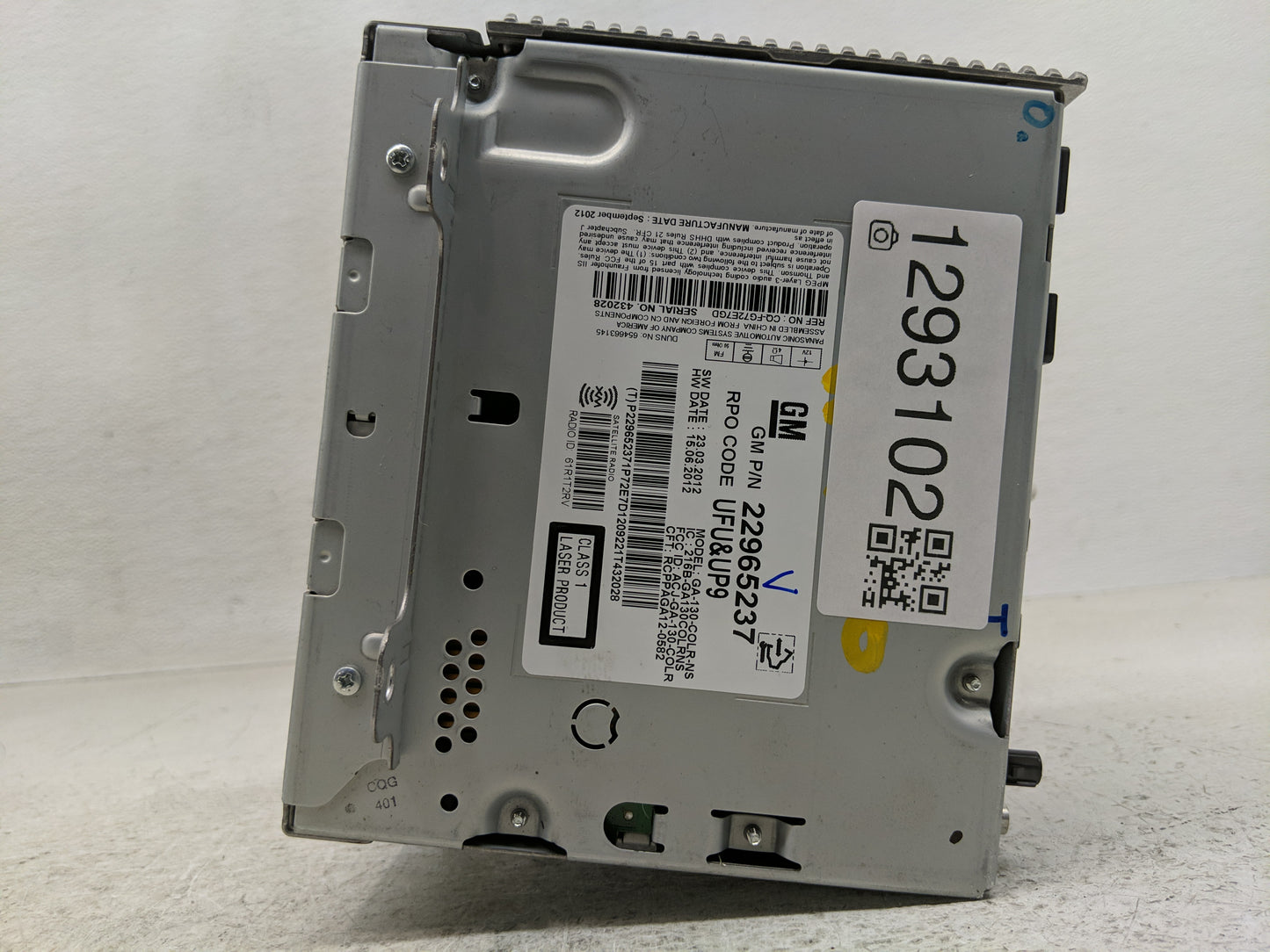 2013 Chevrolet Equinox Radio AM FM Cd Player Receiver Replacement P/N:22965237 Fits OEM Used Auto Parts - Oemusedautoparts1.