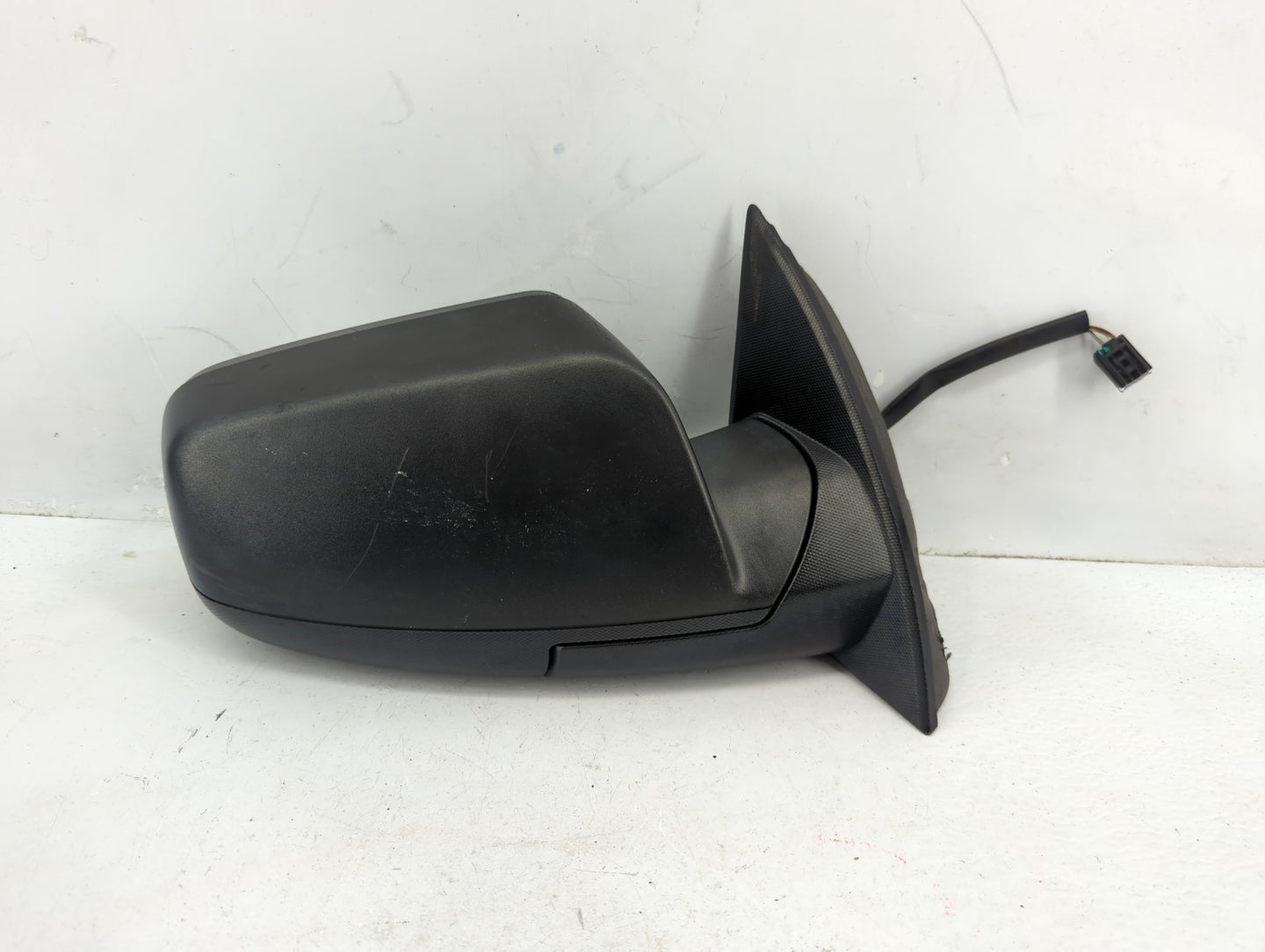 2012-2014 Chevrolet Equinox Passenger Side View Mirror - Right Door Mirror OEM Used - Oemusedautoparts1.com
