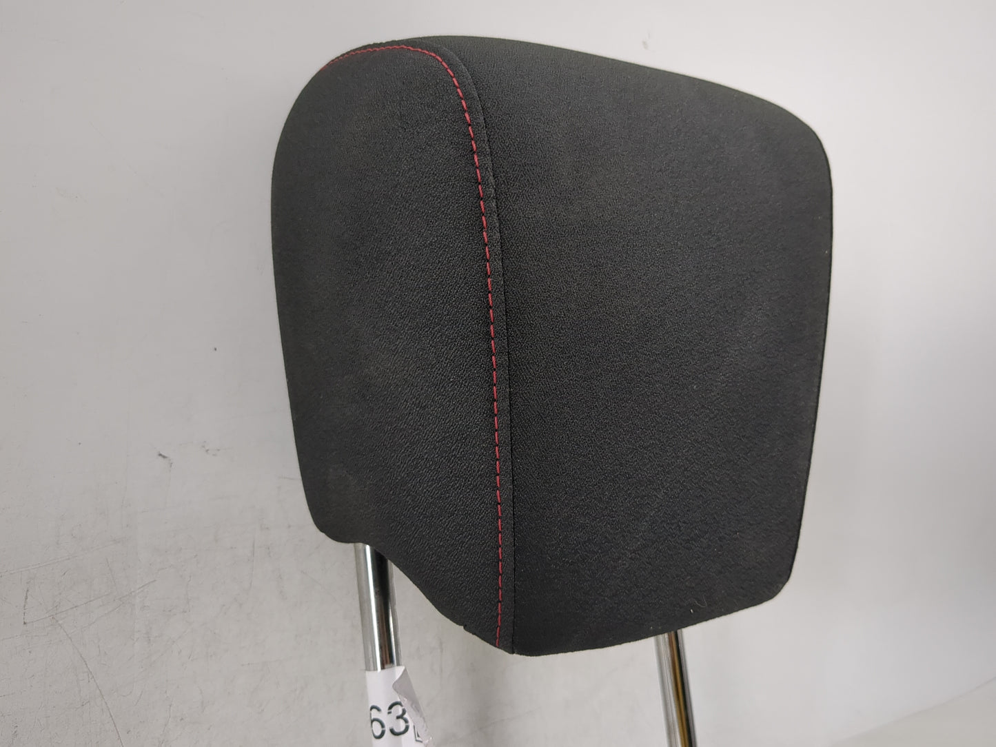 2013 Chevrolet Equinox Headrest Head Rest Front Driver Passenger Seat Fits OEM Used Auto Parts - Oemusedautoparts1.com