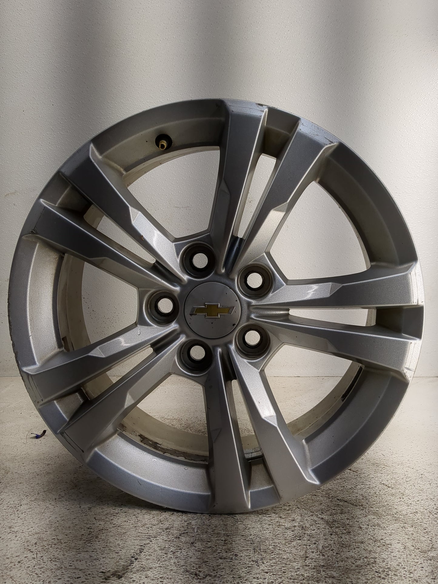 2010-2017 Chevrolet Equinox Oem Wheel Rim - Oemusedautoparts1.com