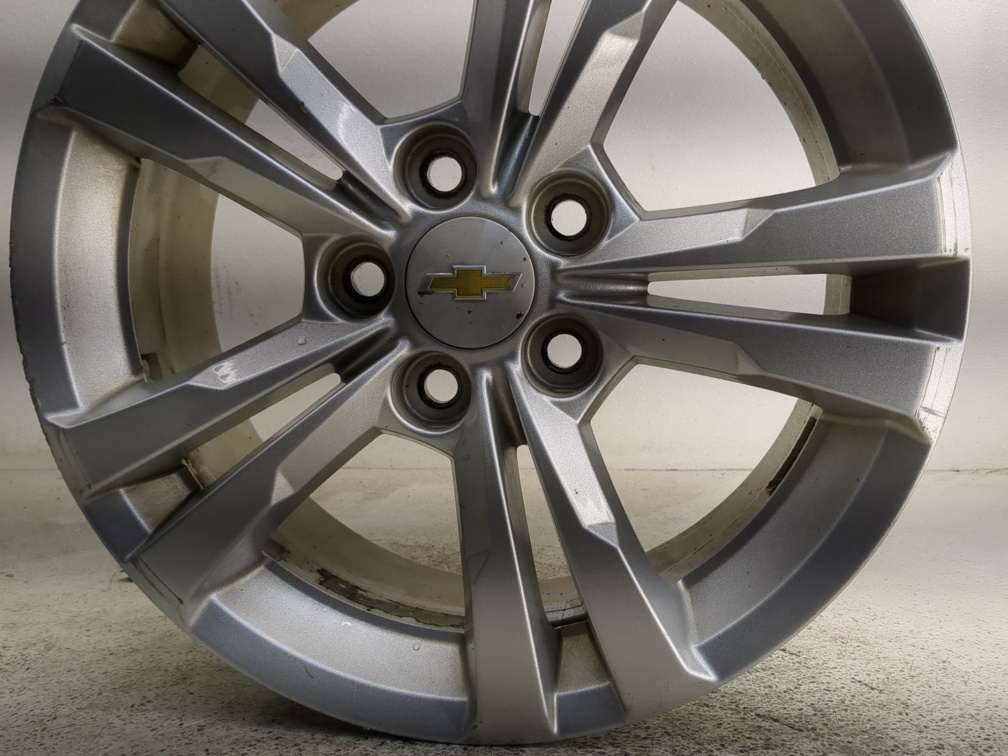 2010-2017 Chevrolet Equinox Oem Wheel Rim 1374820 - Oemusedautoparts1.com