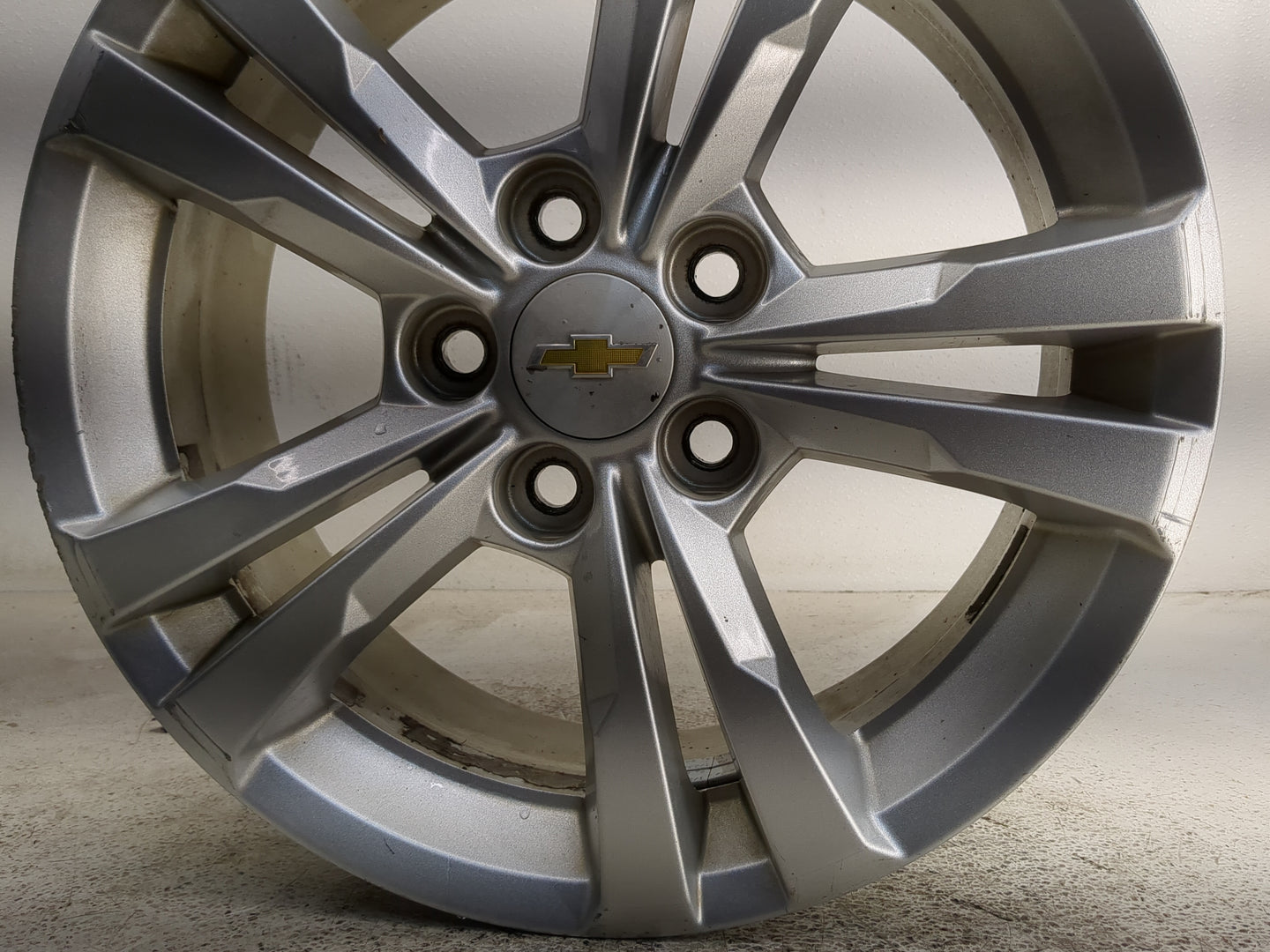 2010-2017 Chevrolet Equinox Oem Wheel Rim - Oemusedautoparts1.com