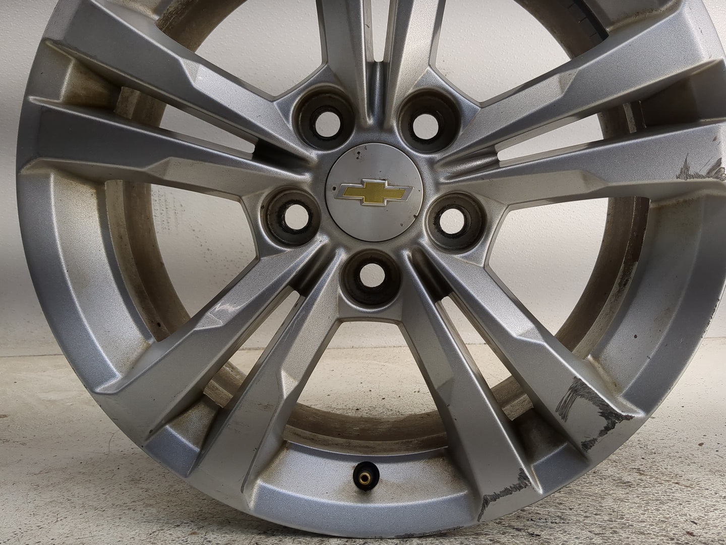 2010-2017 Chevrolet Equinox Oem Wheel Rim - Oemusedautoparts1.com