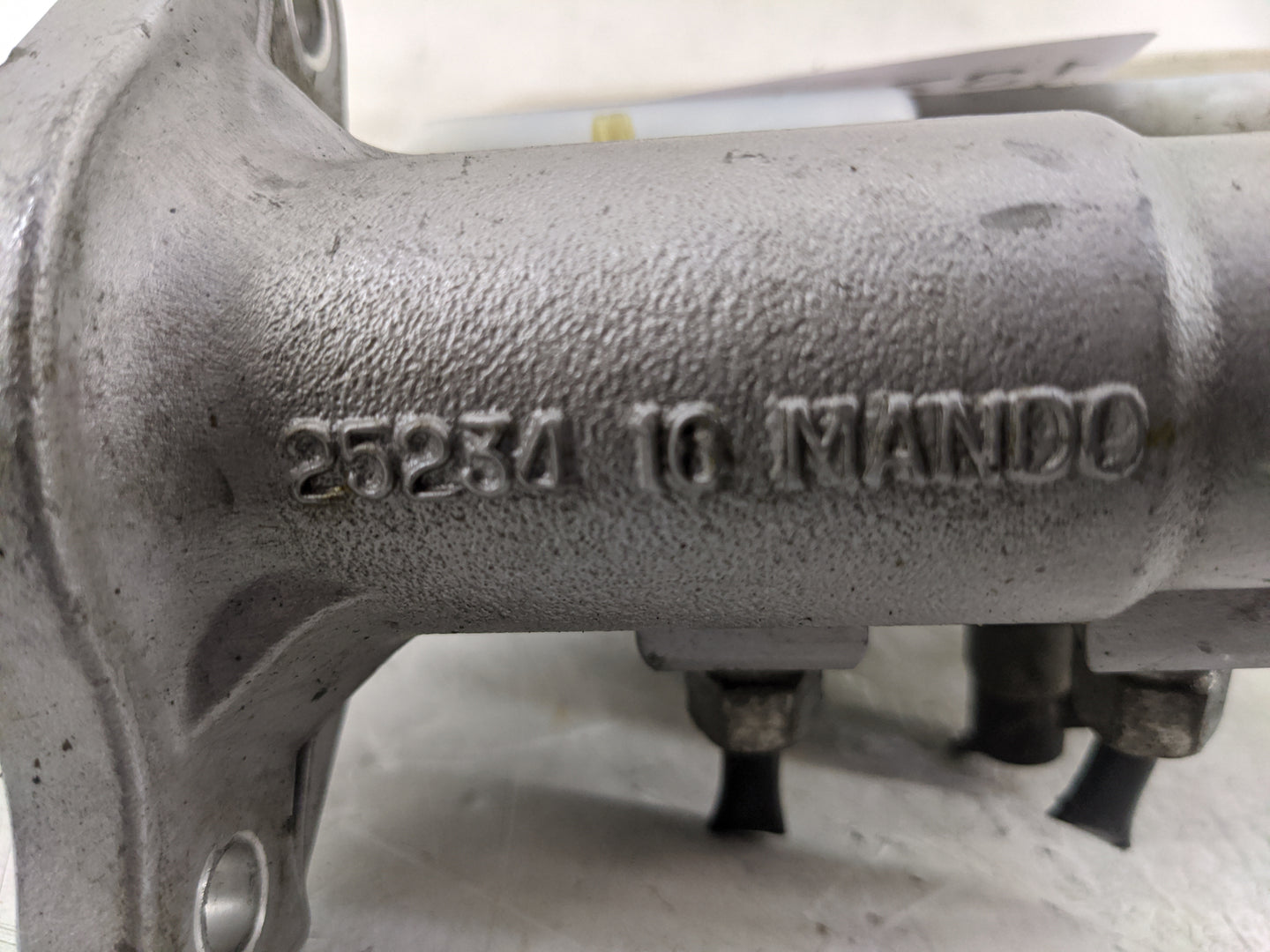 2011-2017 Chevrolet Equinox Brake Master Cylinder - Oemusedautoparts1.com