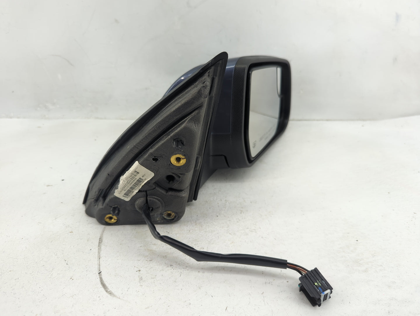 2011-2014 Chevrolet Equinox Passenger Side View Mirror - Right Door Mirror OEM Used - Oemusedautoparts1.com