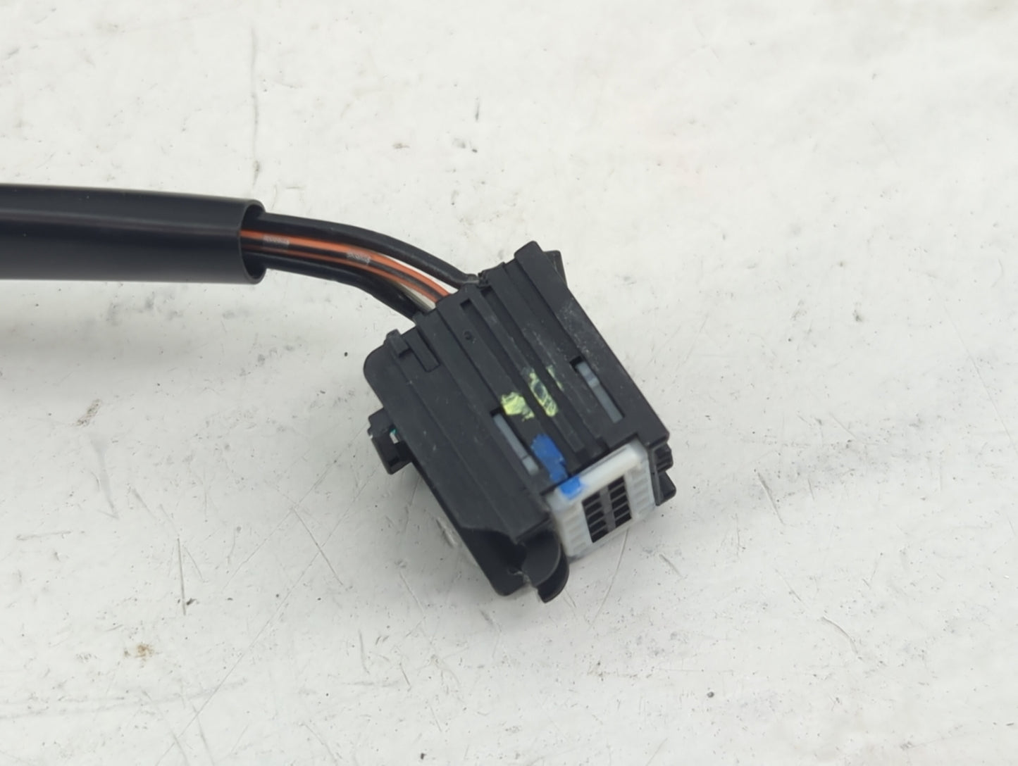 2011-2014 Chevrolet Equinox Passenger Side View Mirror - Right Door Mirror OEM Used - Oemusedautoparts1.com