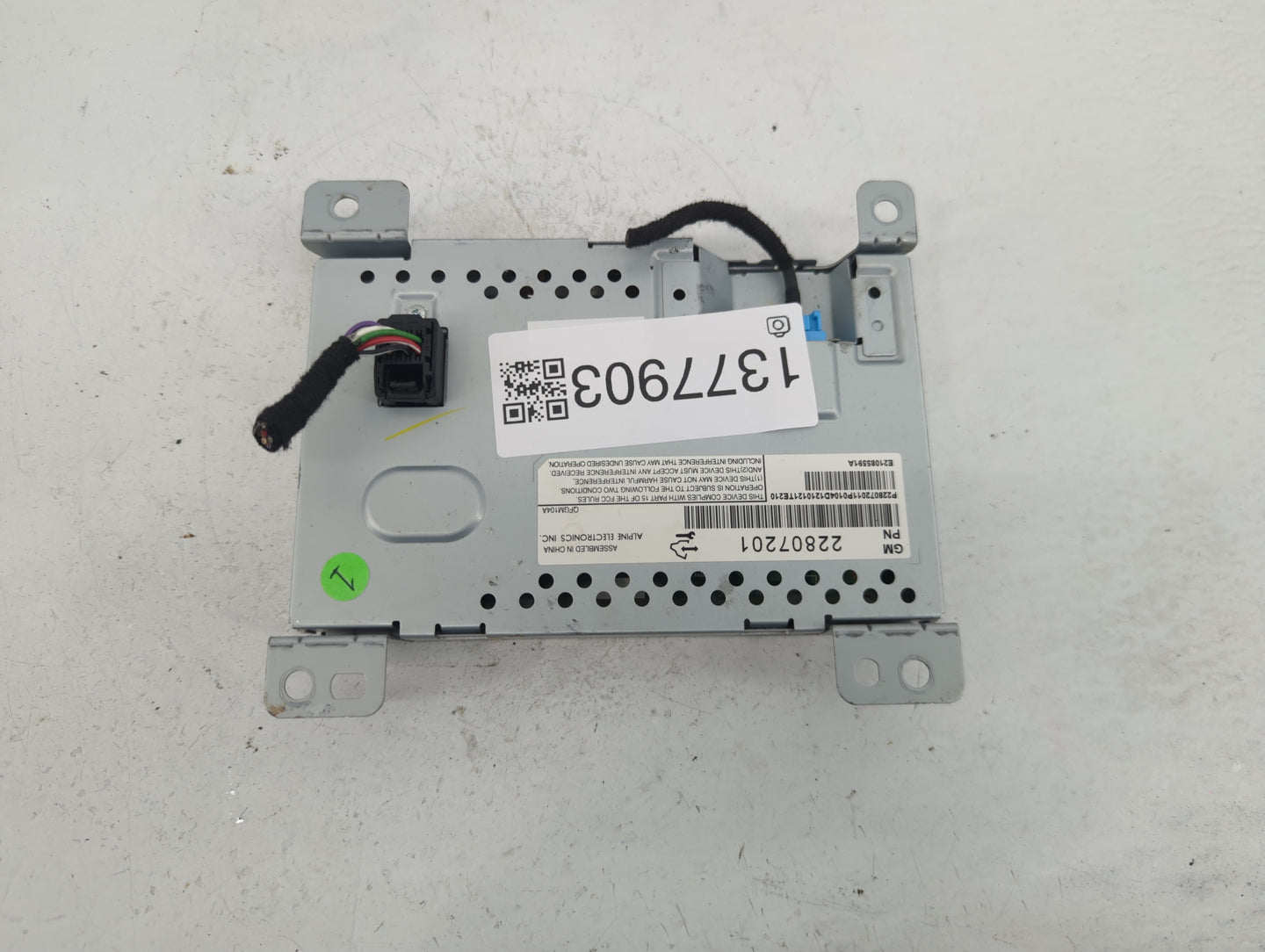 2012-2017 Chevrolet Equinox Information Display Screen - Oemusedautoparts1.com