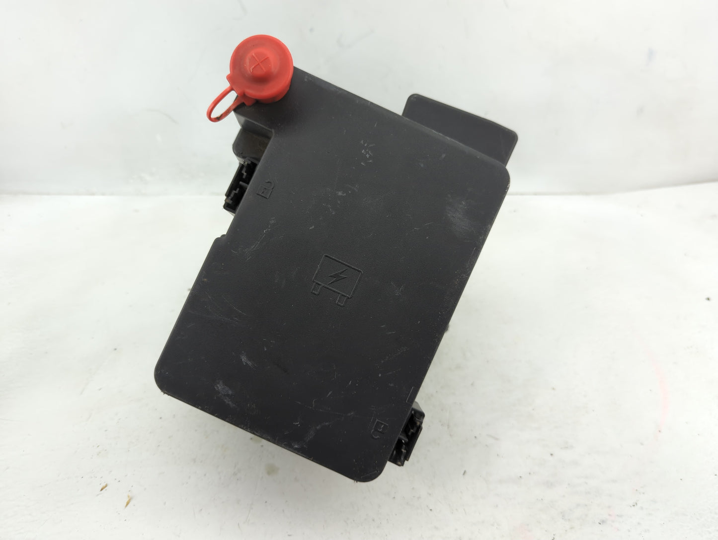 2013-2016 Chevrolet Equinox Fusebox Fuse Box Panel Relay Module P/N:22922727 Fits Fits 2013 2014 2015 2016 OEM Used Auto Par