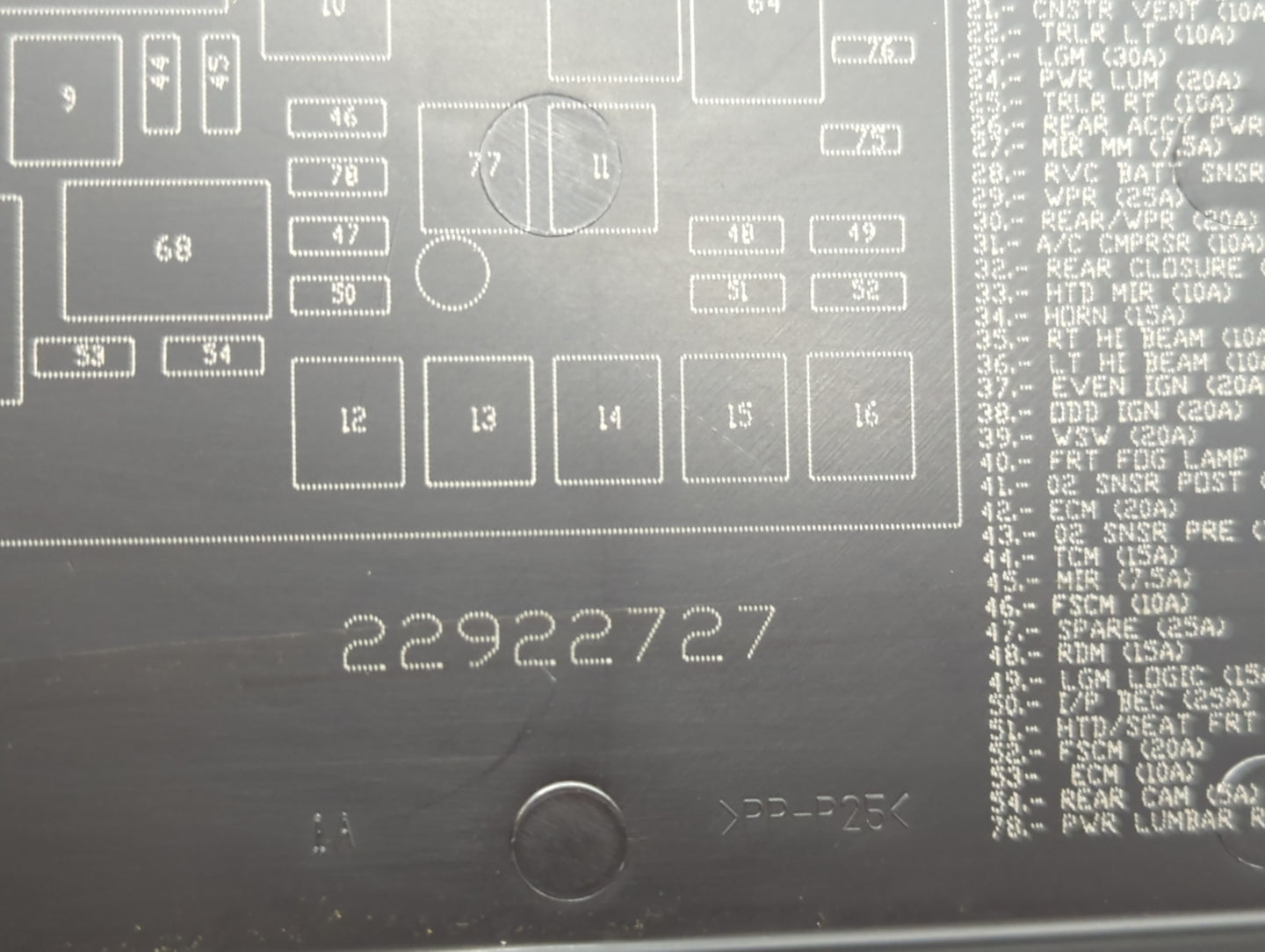 2013-2016 Chevrolet Equinox Fusebox Fuse Box Panel Relay Module P/N:22922727 Fits Fits 2013 2014 2015 2016 OEM Used Auto Par